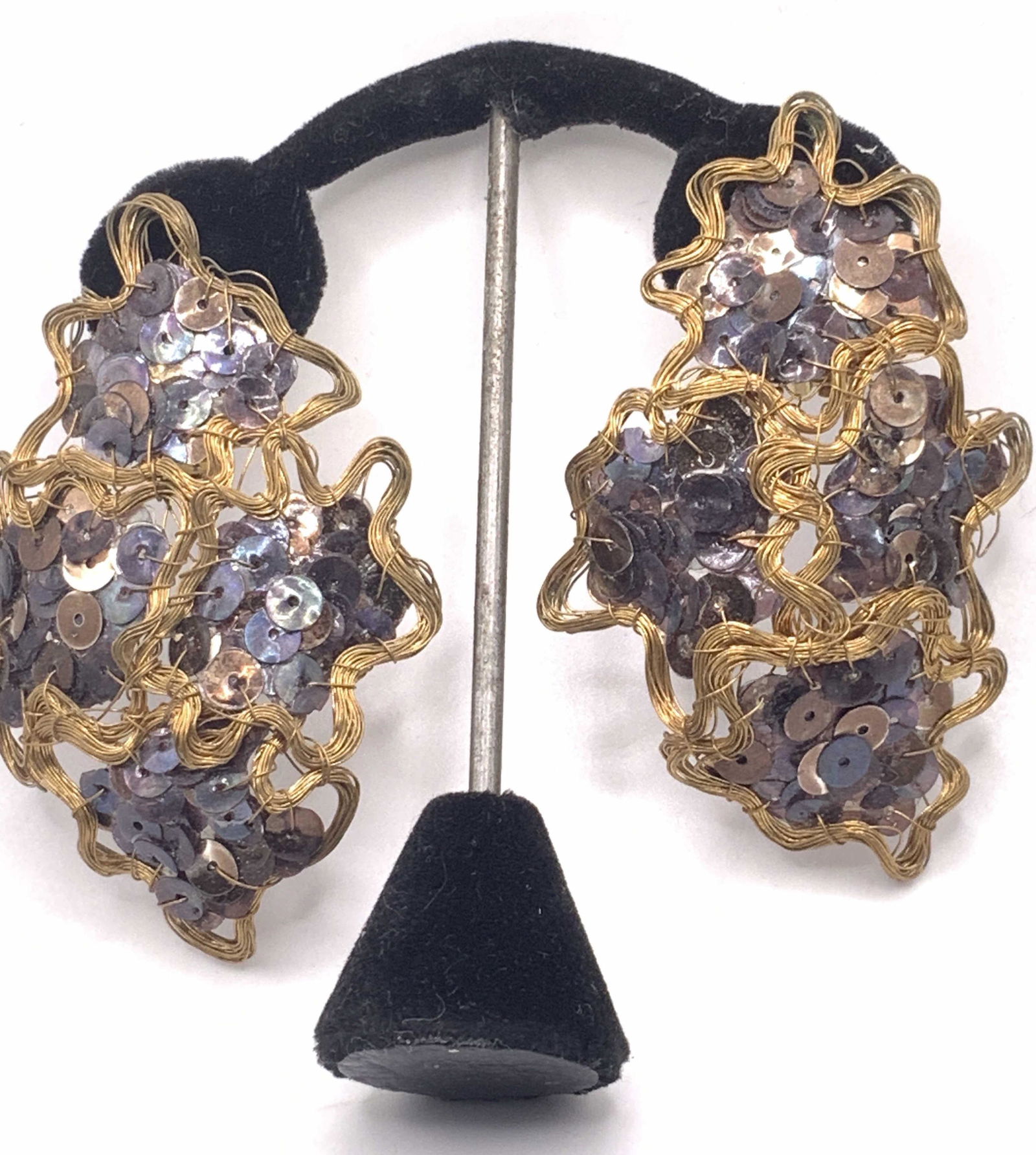Wire and Sequin Statement Vtg Earrings (1 of 5)