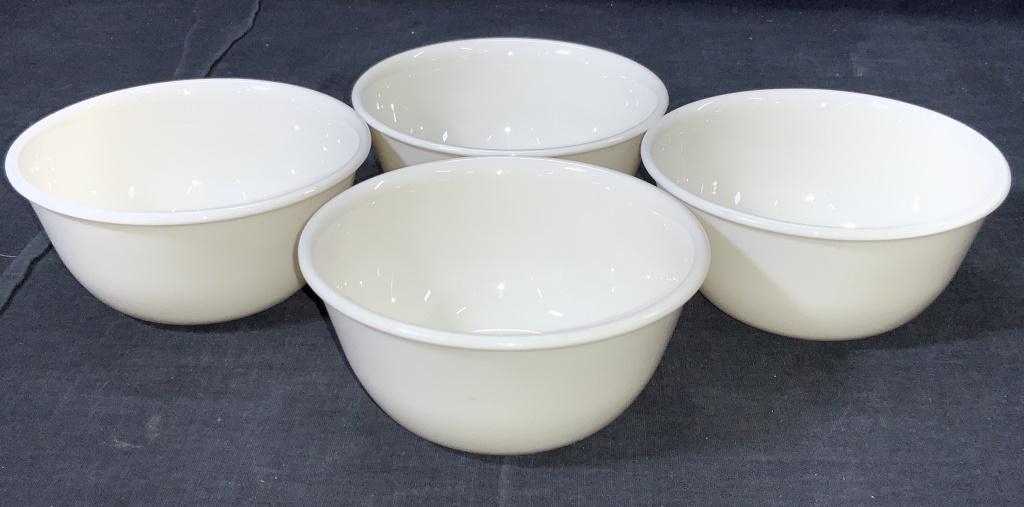 CORELLE 4 White Ceramic Bowls (1 of 5)
