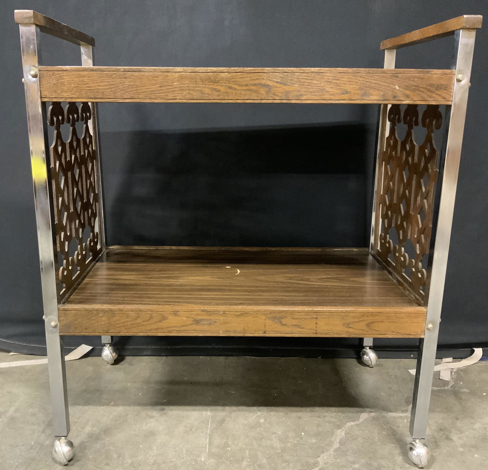 Vintage Bar Cart w Casters (1 of 7)