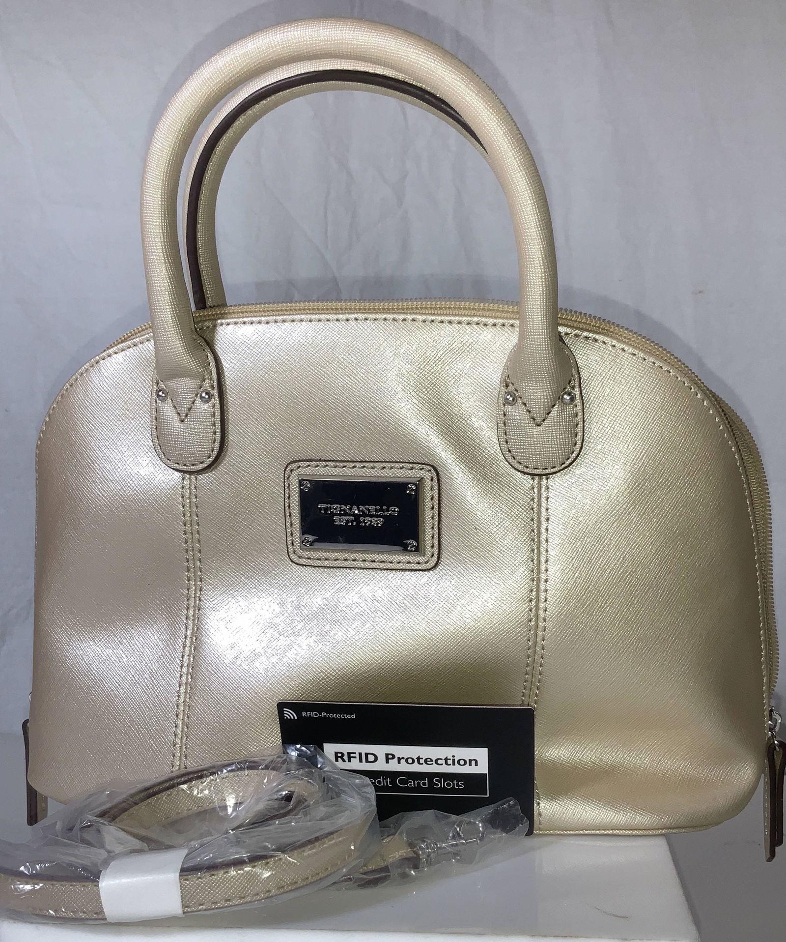 TIGNANELLO New Leatherette Handbag (1 of 8)