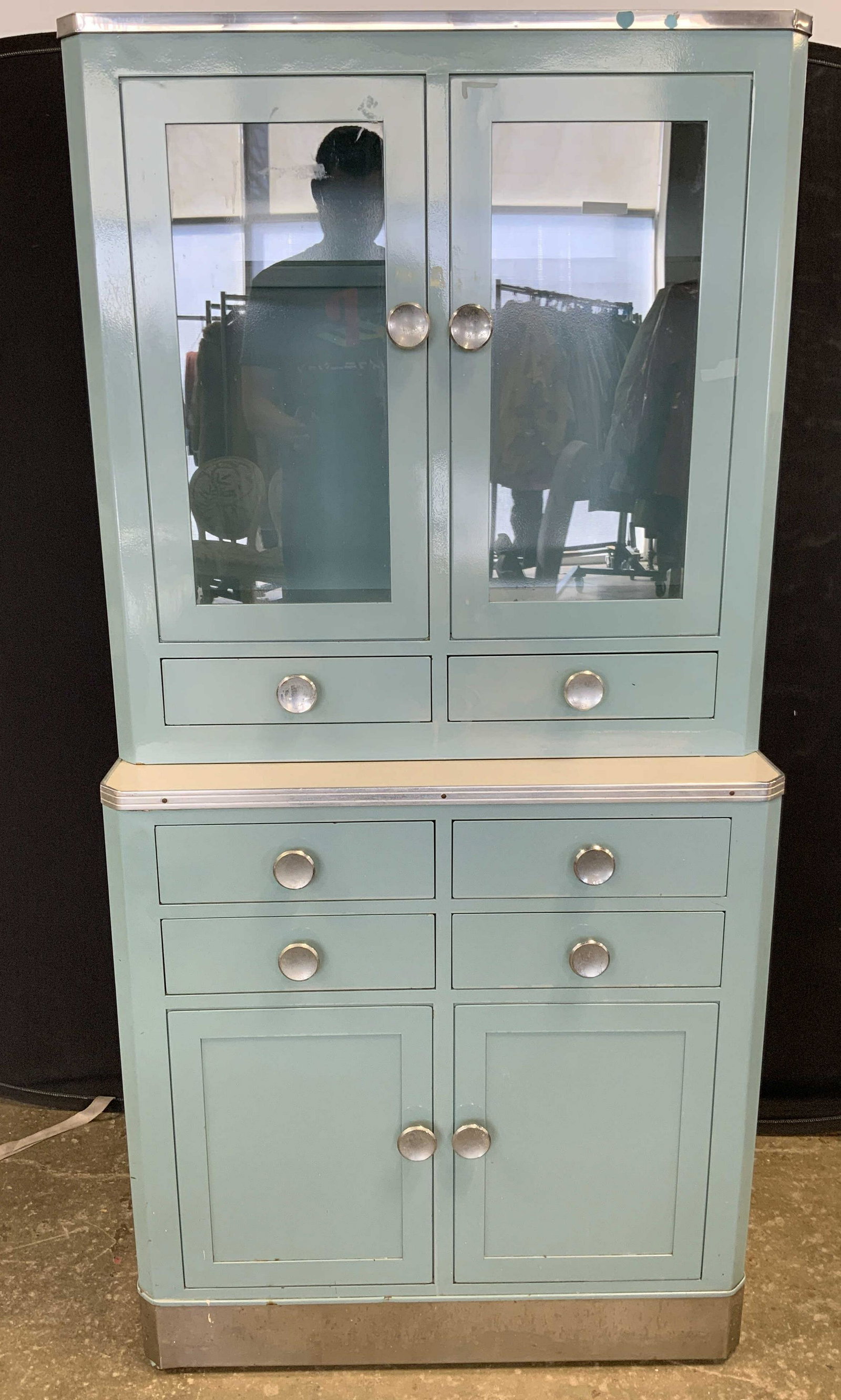 Vintage Medical Cabinet w Lockbox (1 of 12)