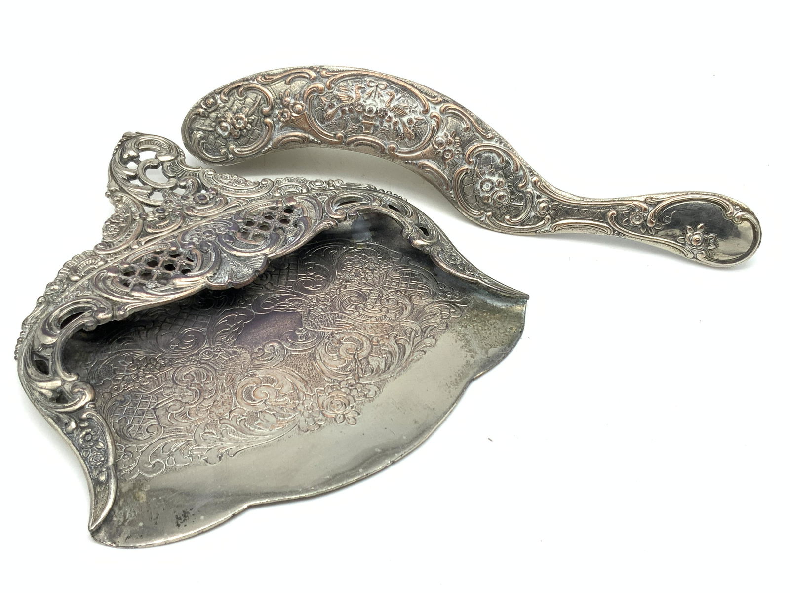 Vintage Silver Plated Crumb Brush & Tray (1 of 11)