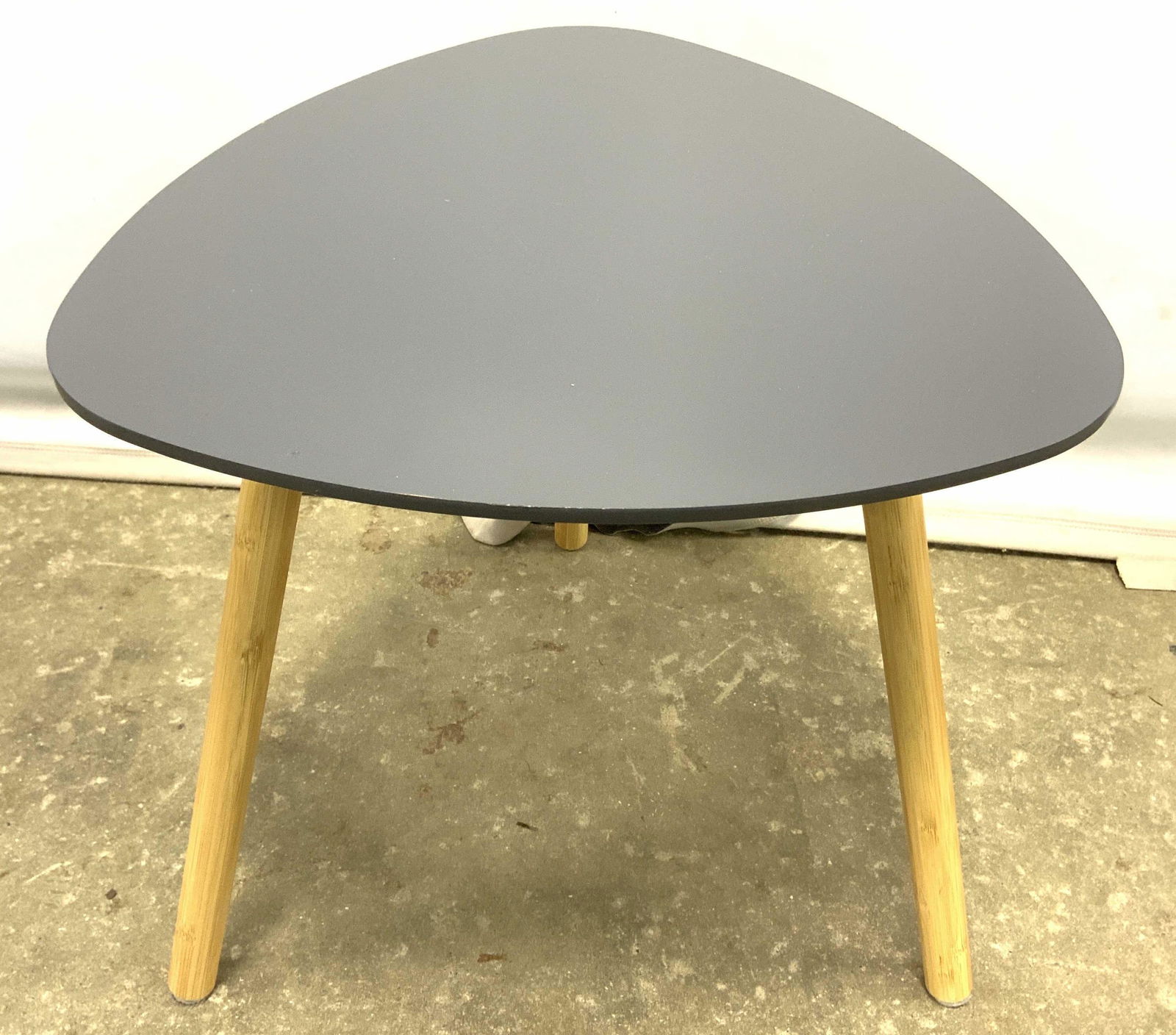 WEST ELM Style MCM Lily Pad Side Table (1 of 10)