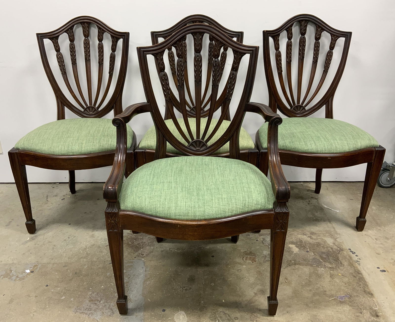 Set 4 Antique Shield-back Chairs (1 of 12)