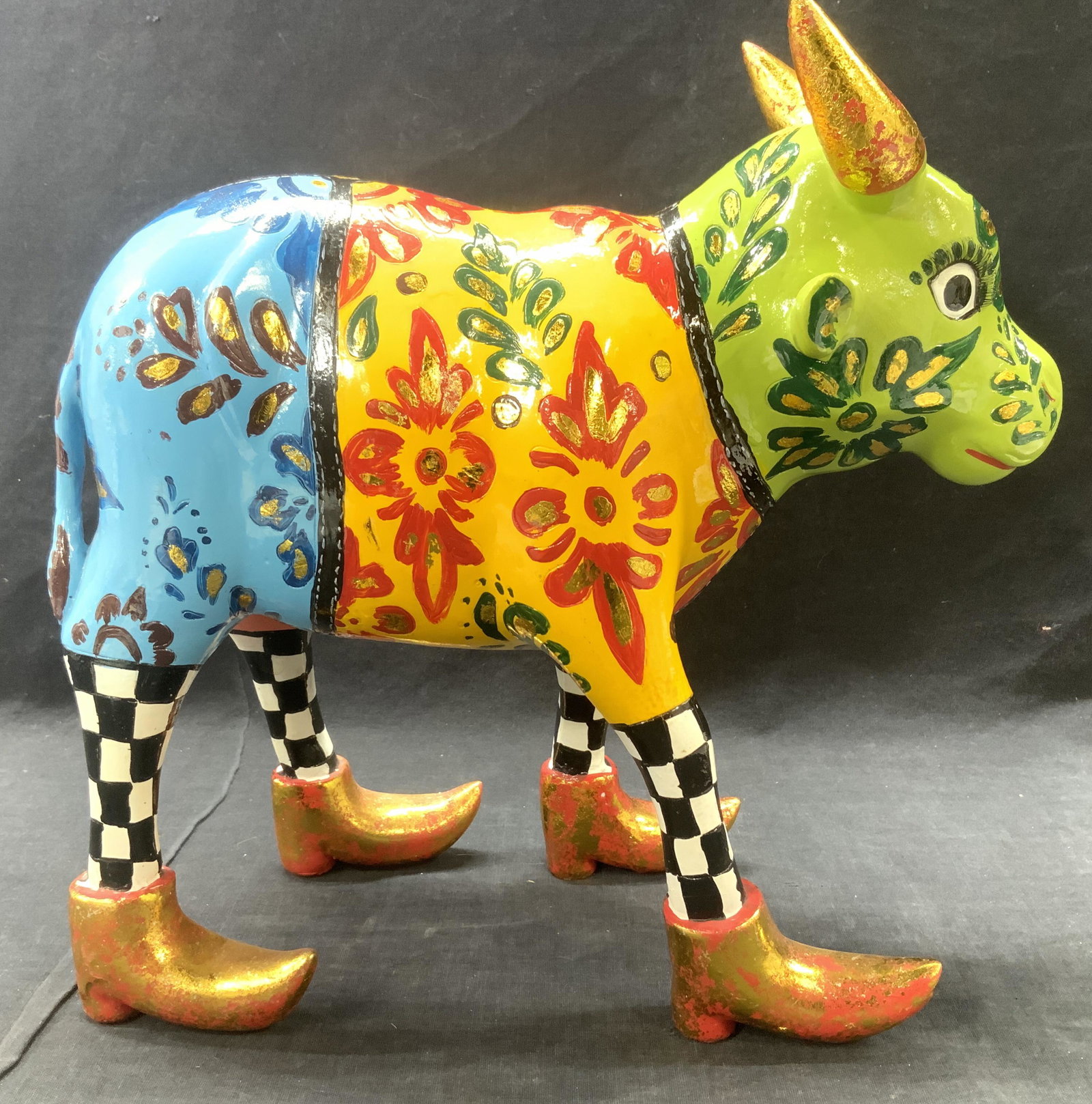 TOMS DRAG Signed Hand Painted Marmorin Bull (1 of 12)