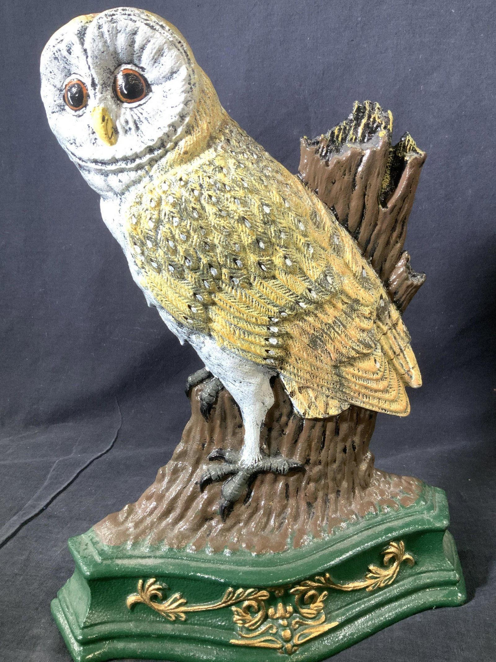 Hand Painted Vintage Iron Owl Doorstop (1 of 7)
