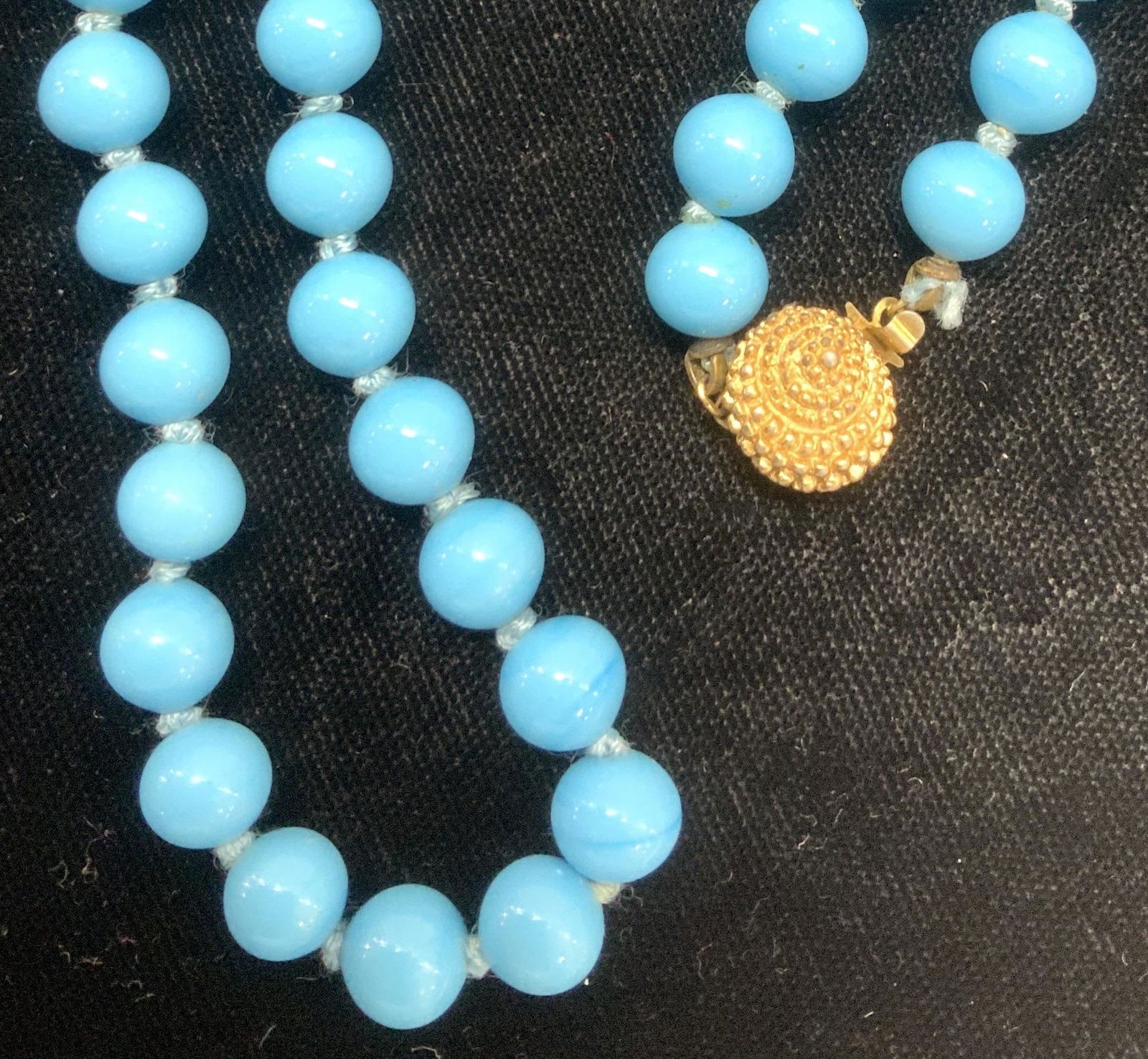 Glass Turquoise Beaded Necklace (1 of 6)