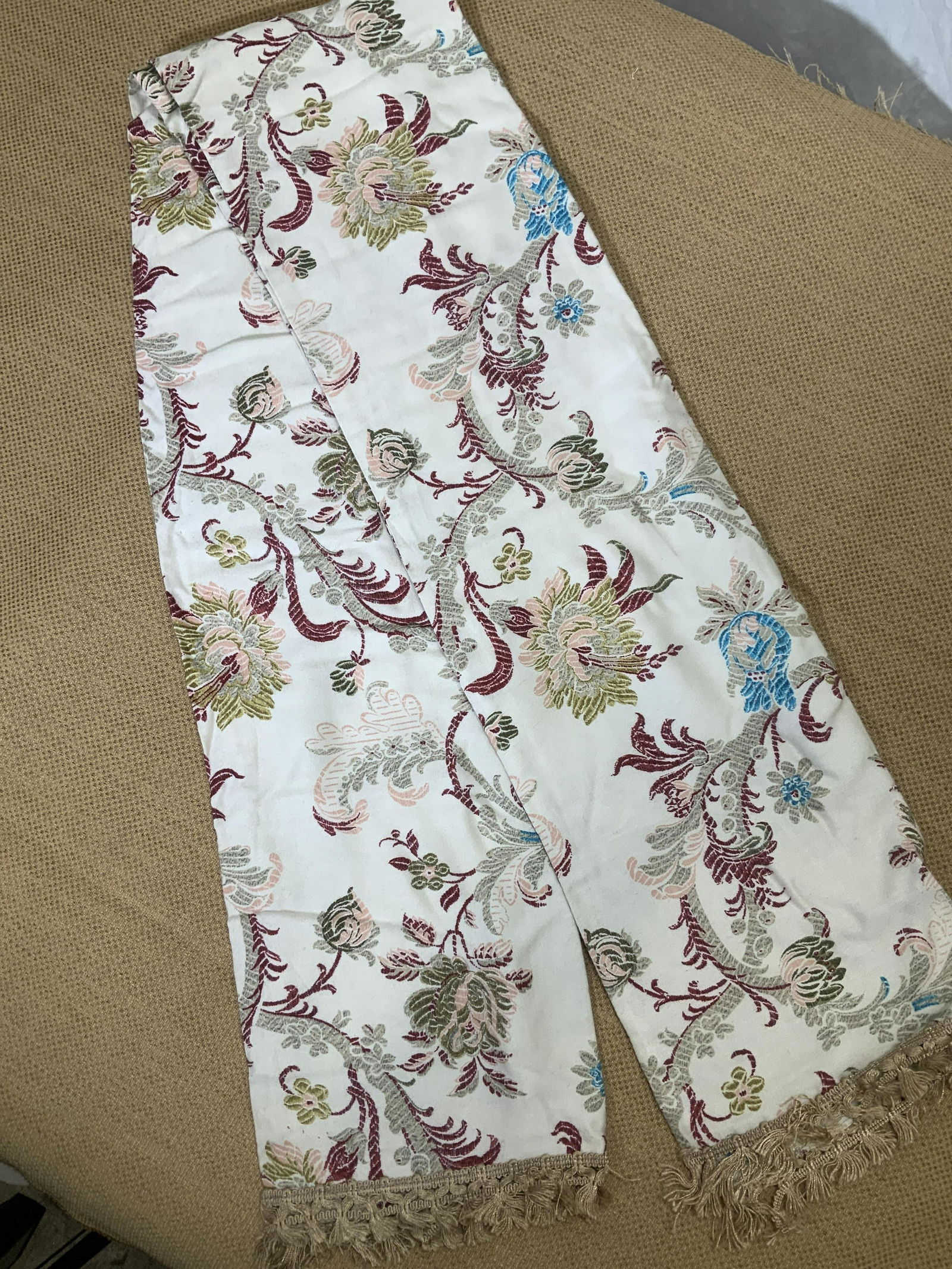 BYBLOS Florentine Flower Shawl w Fringe, Italy: A light grey/ beige tone shawl with deep aqua, rust and moss colored florals. Double sided. End fringe. Labeled designer stitched to fabric, reads Byblos Made in Italyâ€™ 14.5 x 57 in. Property o