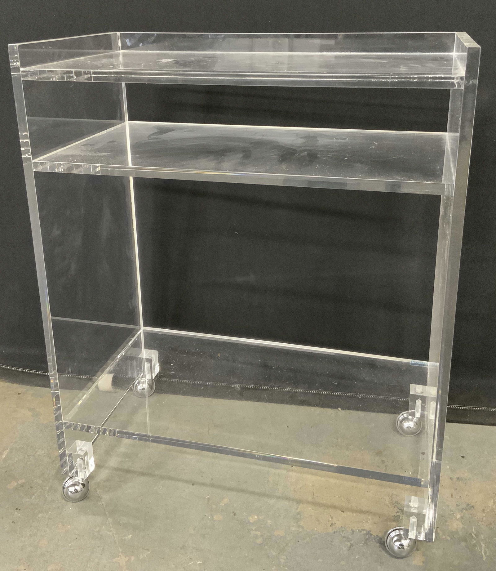 Vintage Lucite Bar Cart circ 1970s (1 of 5)