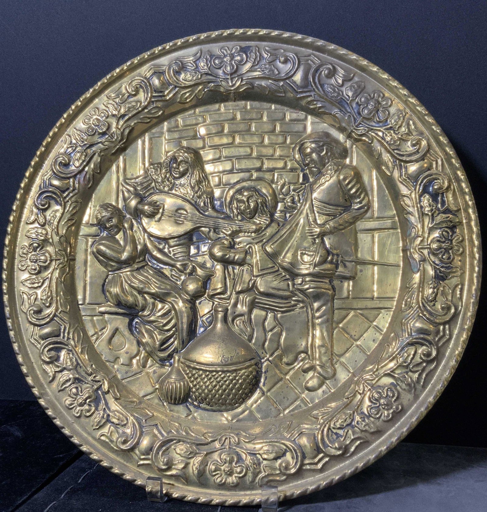 Vintage Hammered Brass Plate Wall Decor (1 of 5)