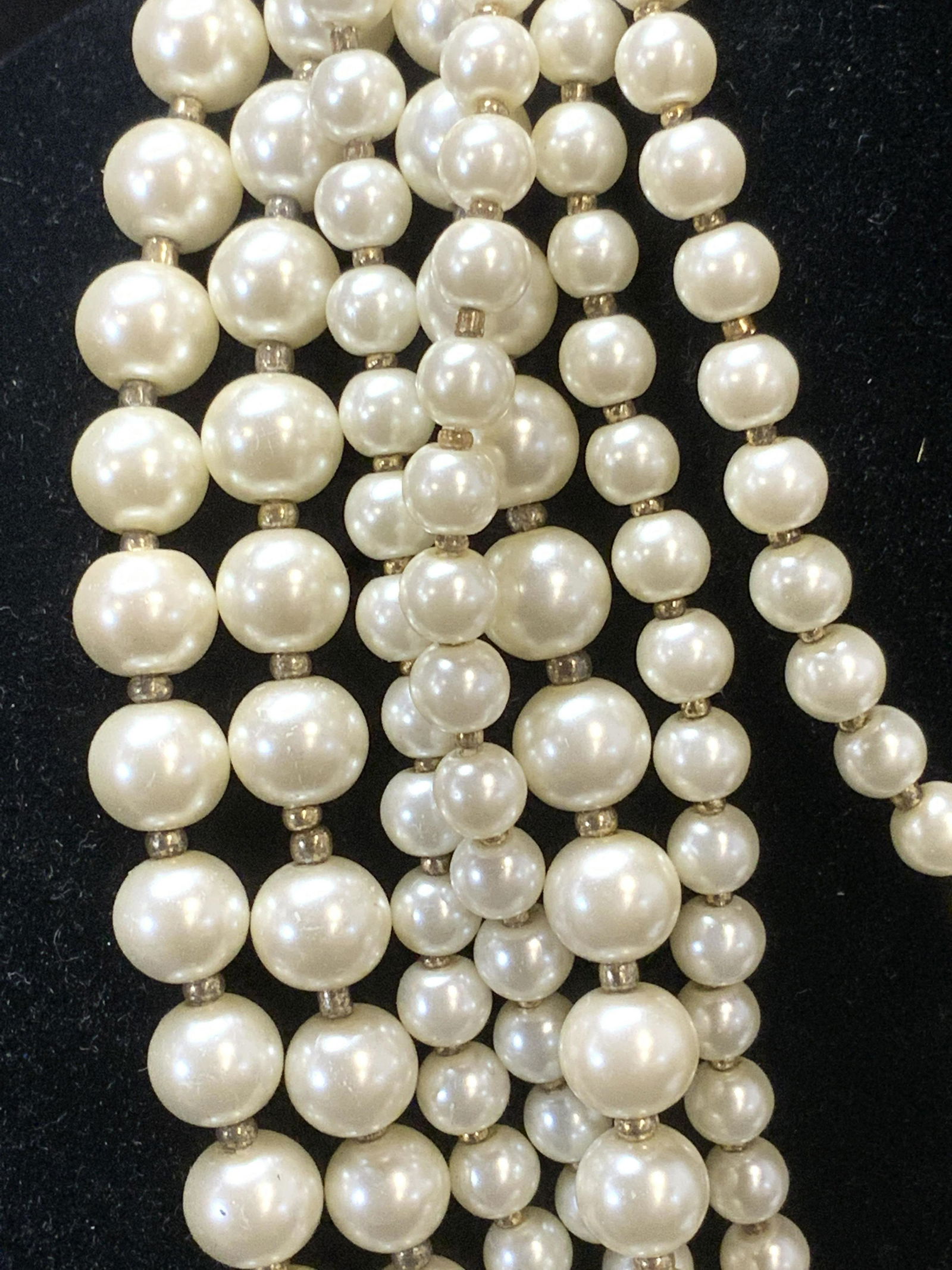 MERONA Seven Strand Pearlescent Layered Necklace (1 of 4)