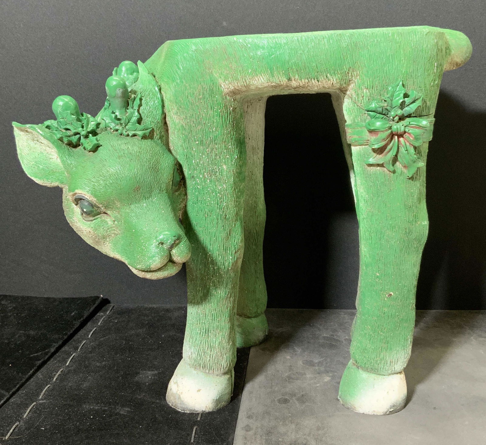 Resin Deer Low Table / Stand (1 of 6)