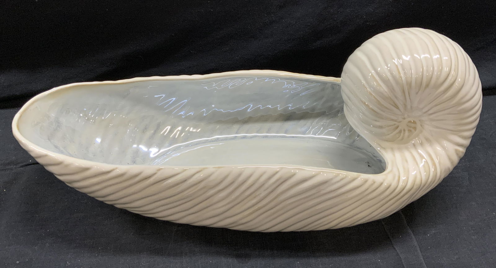 Pottery Barn Conch Shell Vessel (1 of 5)