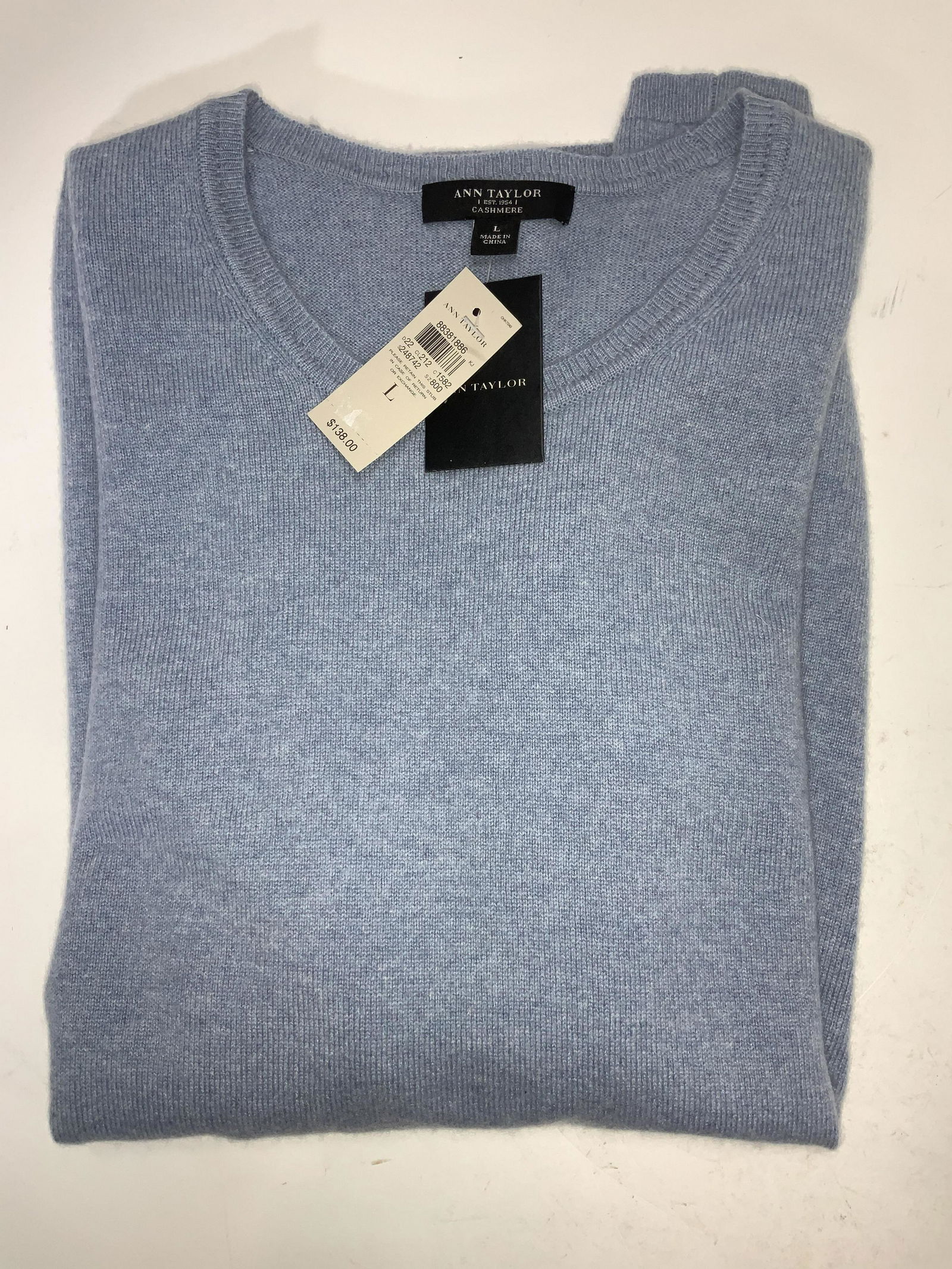 Ann Taylor Cashmere Crew Sweater, NWT (1 of 4)