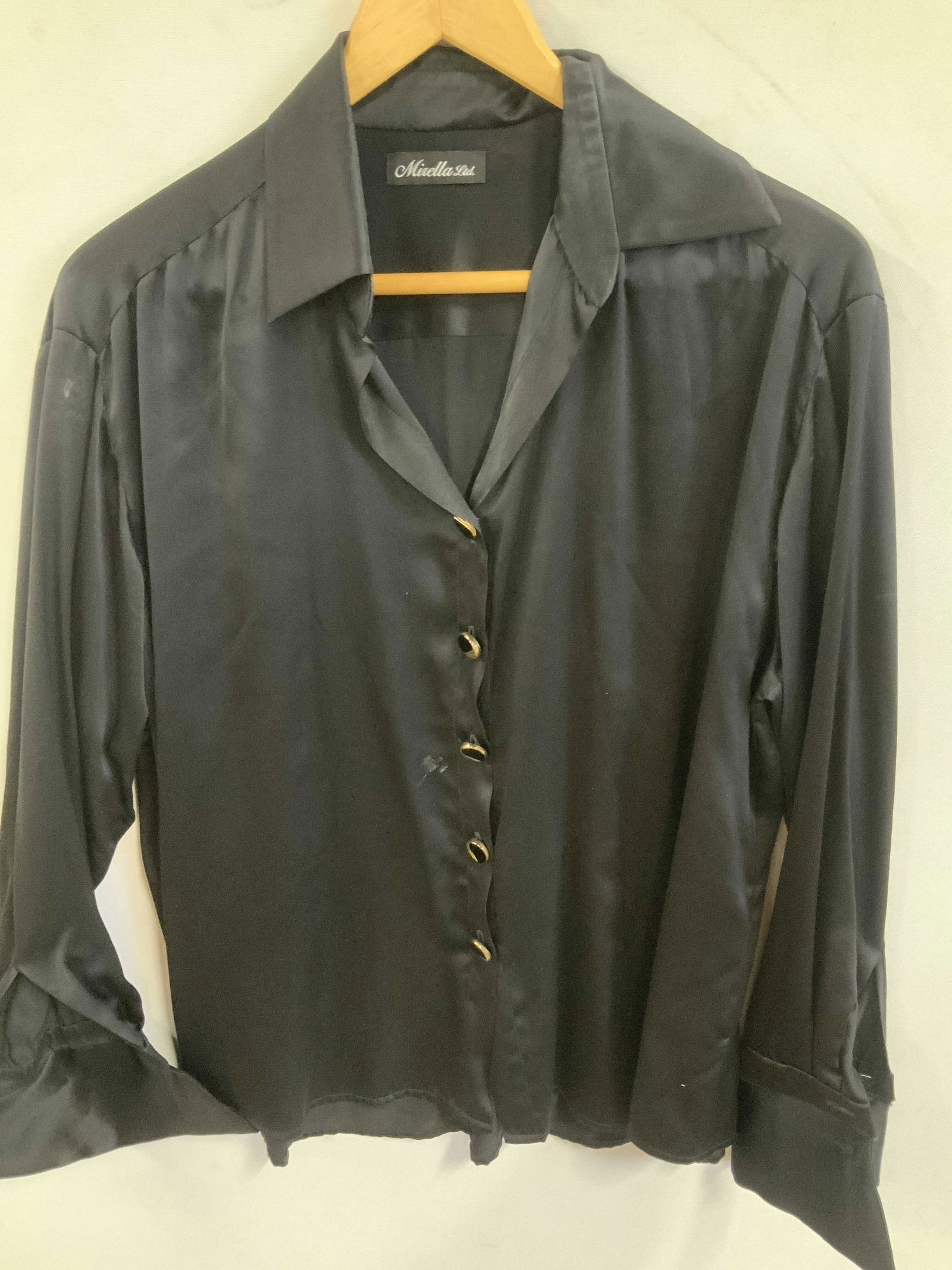 MIRELLA LTD Button Down Blouse (1 of 5)