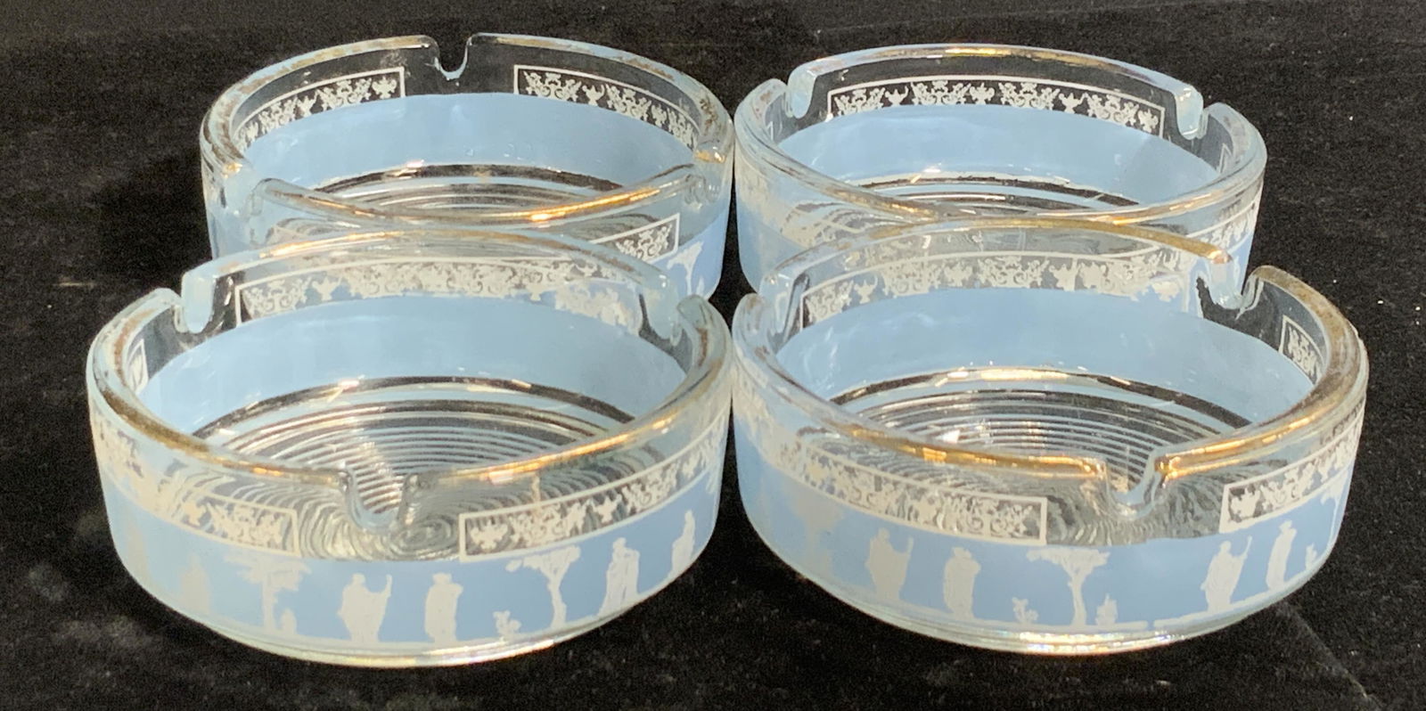Lot 4 JEANNETTE GLASS Vintage Trinket Dishes (1 of 8)