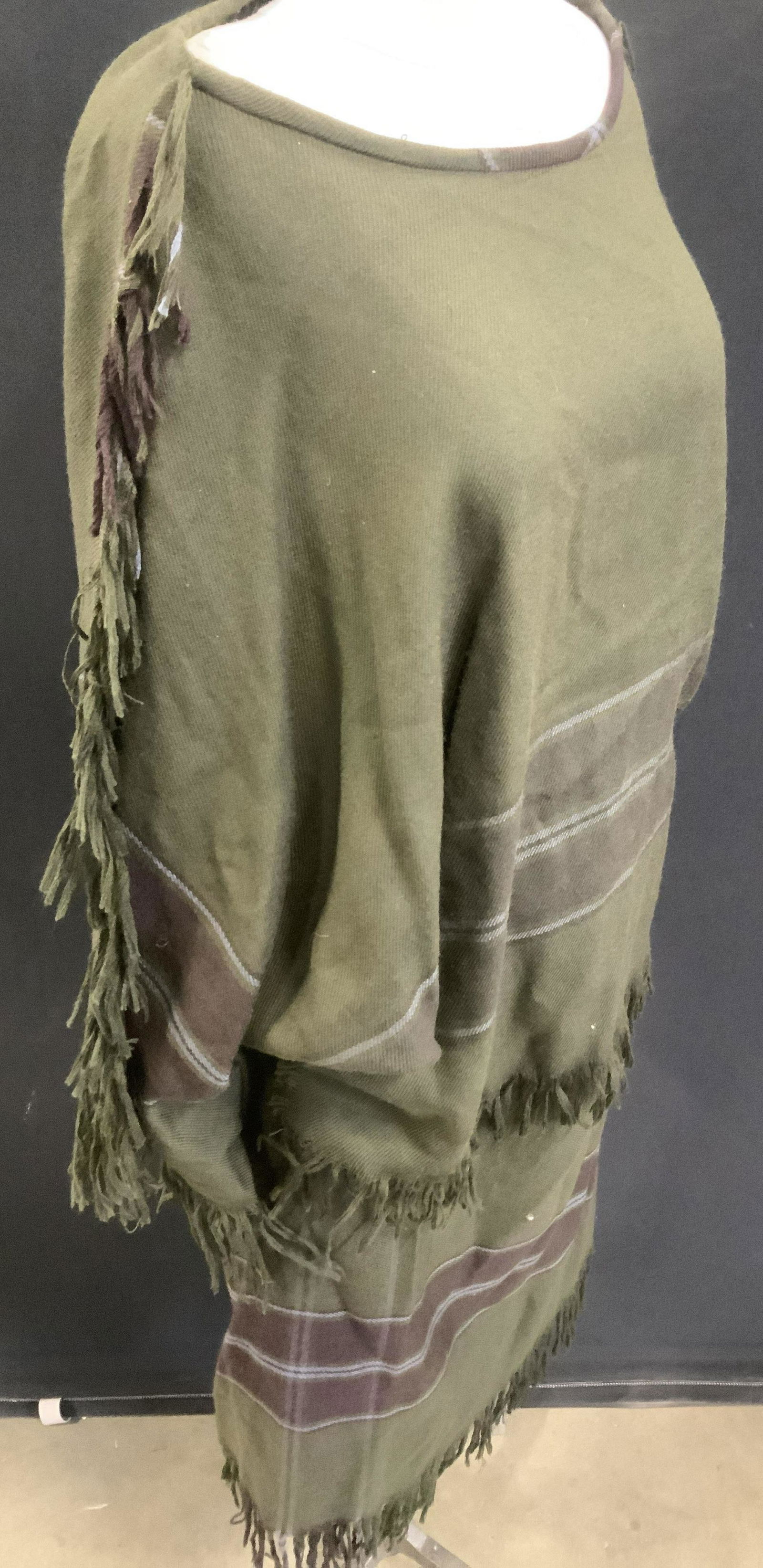 Vtg Olive Green Wool Skirt and Top (1 of 9)