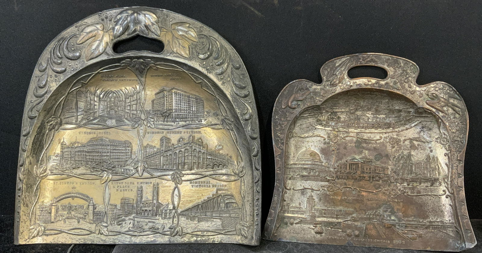 Lot 2 Vintage Crumb Catcher Pans (1 of 7)