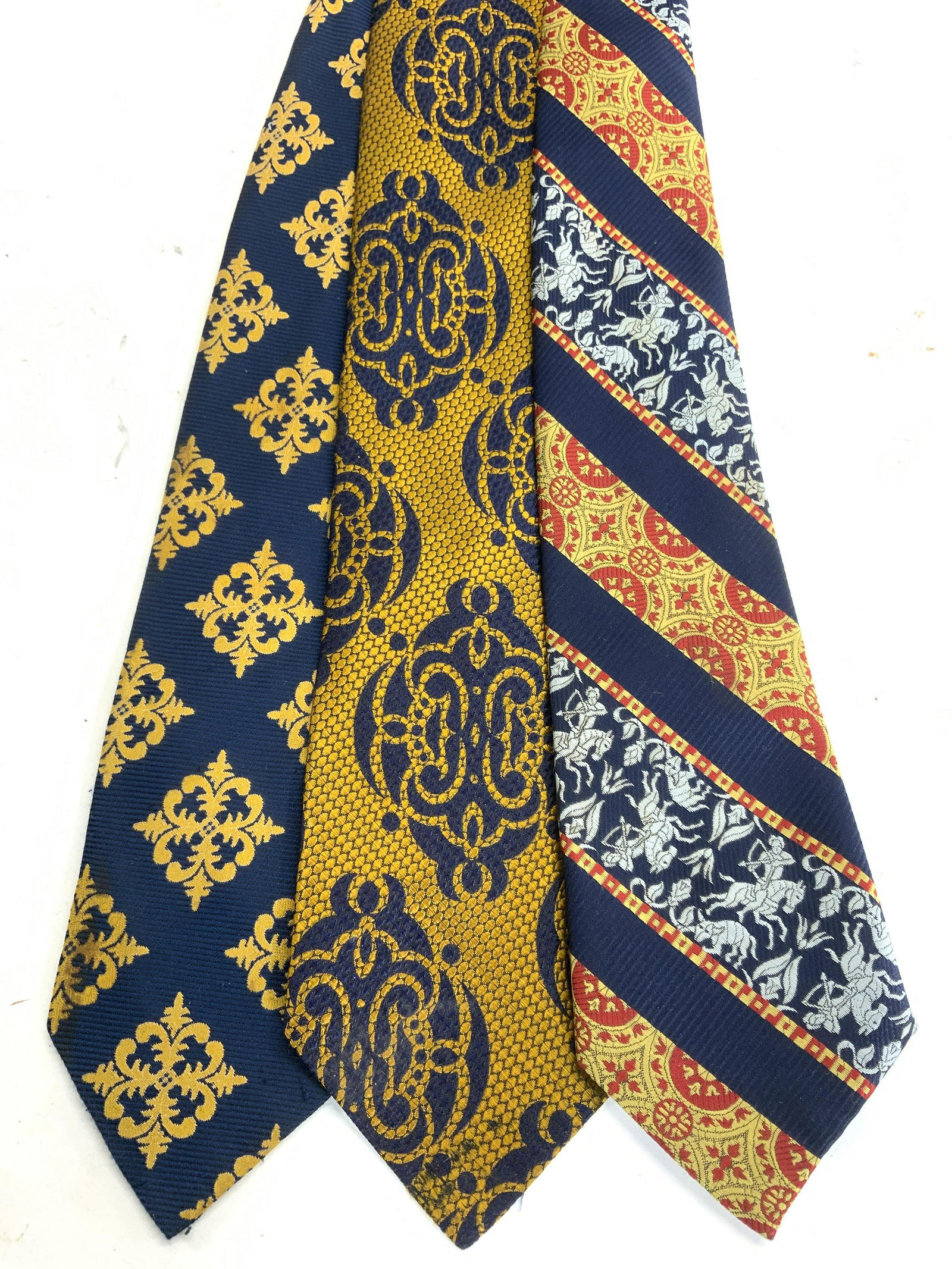 Lot 3 Assorted Polyester Neckties (1 of 8)