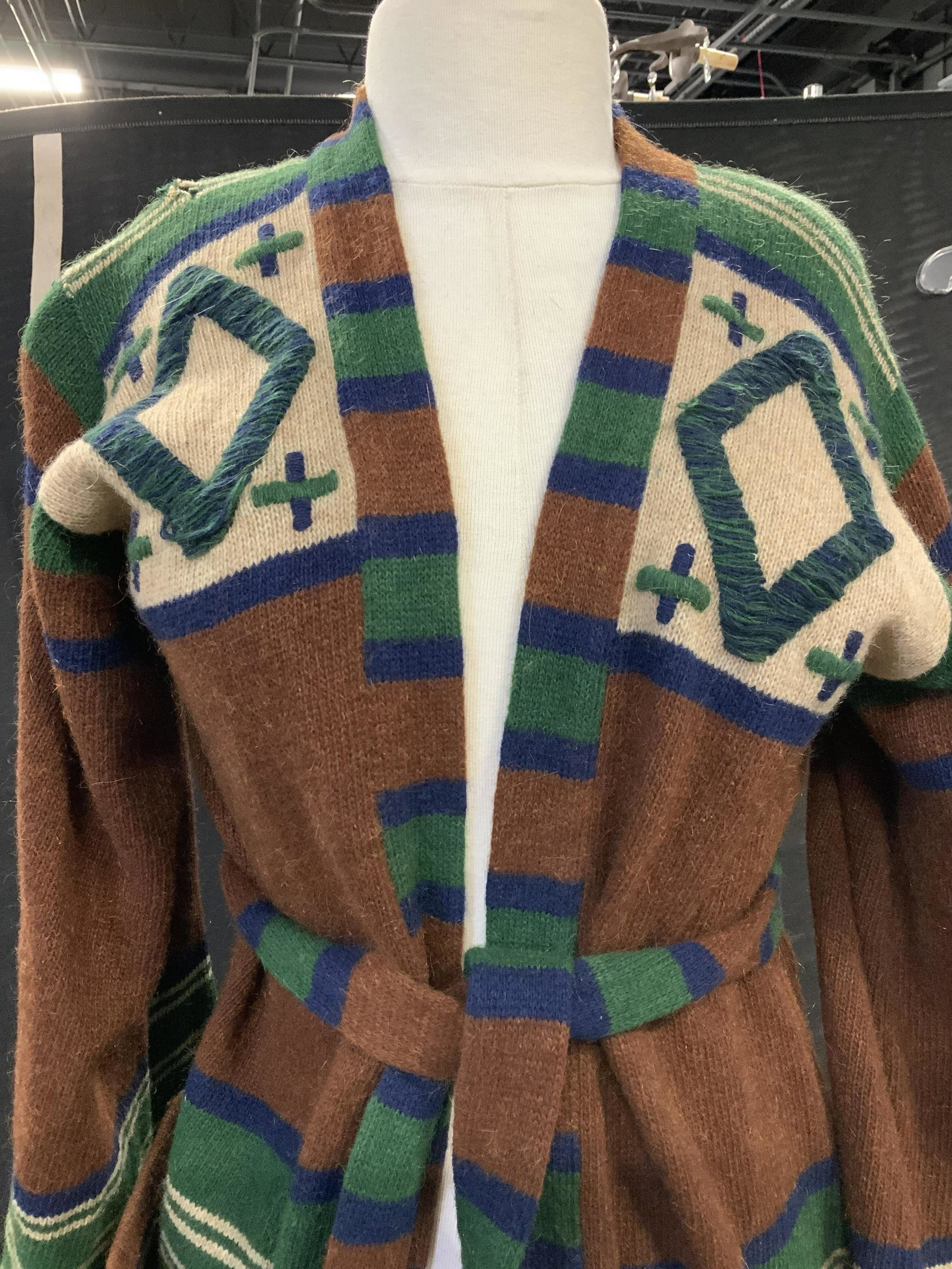 Porter House Lamb & Mohair Wool Cardigan: Porter House by Regina Porter belted cardigan , 60% Lambswool, 20% mohair, 20% nylon, belted sweater, large hand pockets, designer labeled , size small, brown with horizontal Hunter green, navy, taupe
