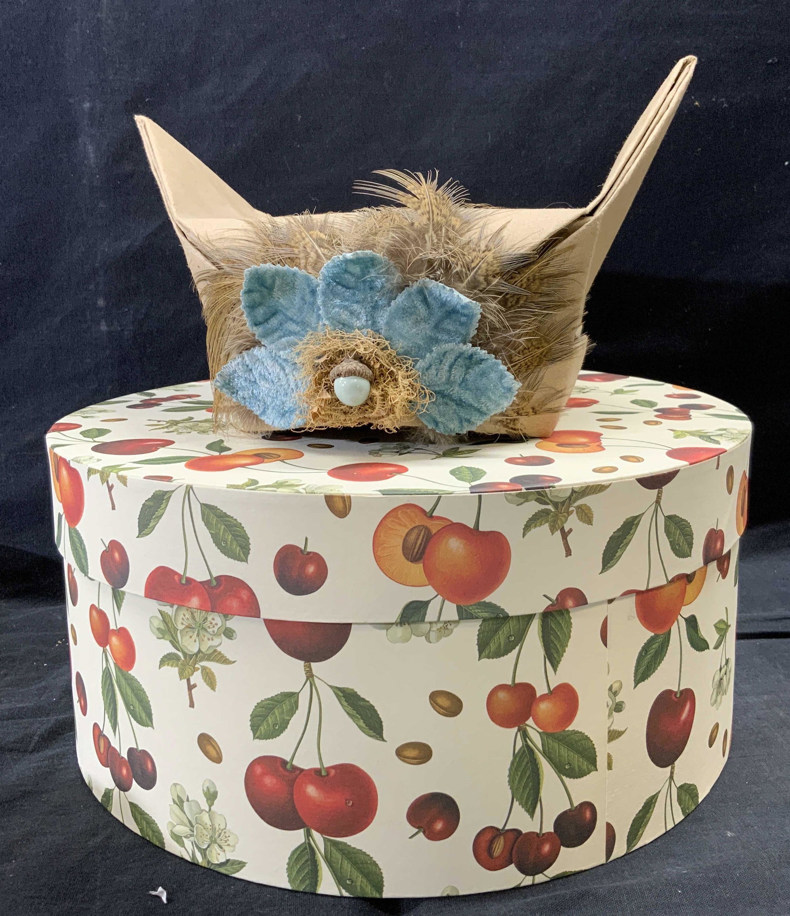 GLORY B HATS Paper & Feathered Hat (1 of 6)