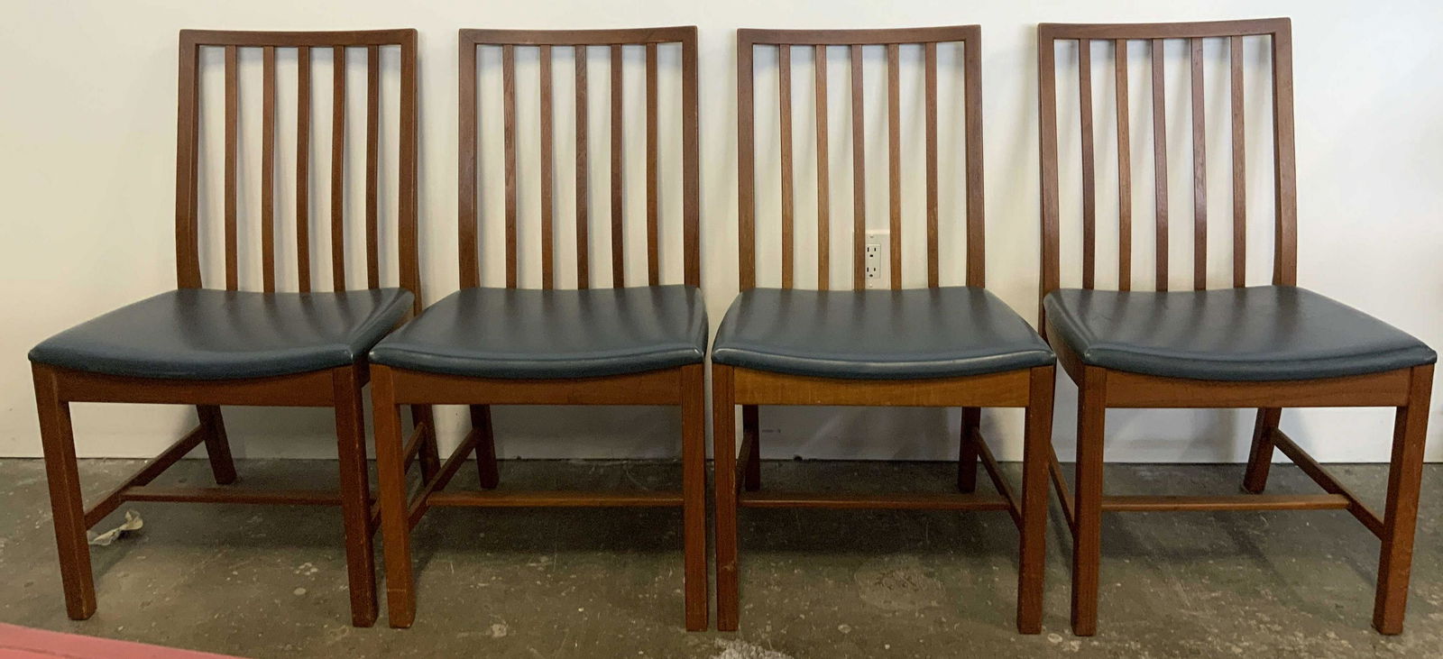 Set 4 Swedish Modern Side Chairs (1 of 10)