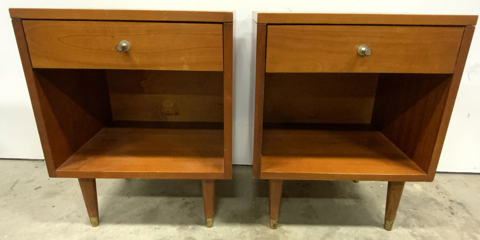 Pair Mid Century Modern Side Tables W Drawers (1 of 10)