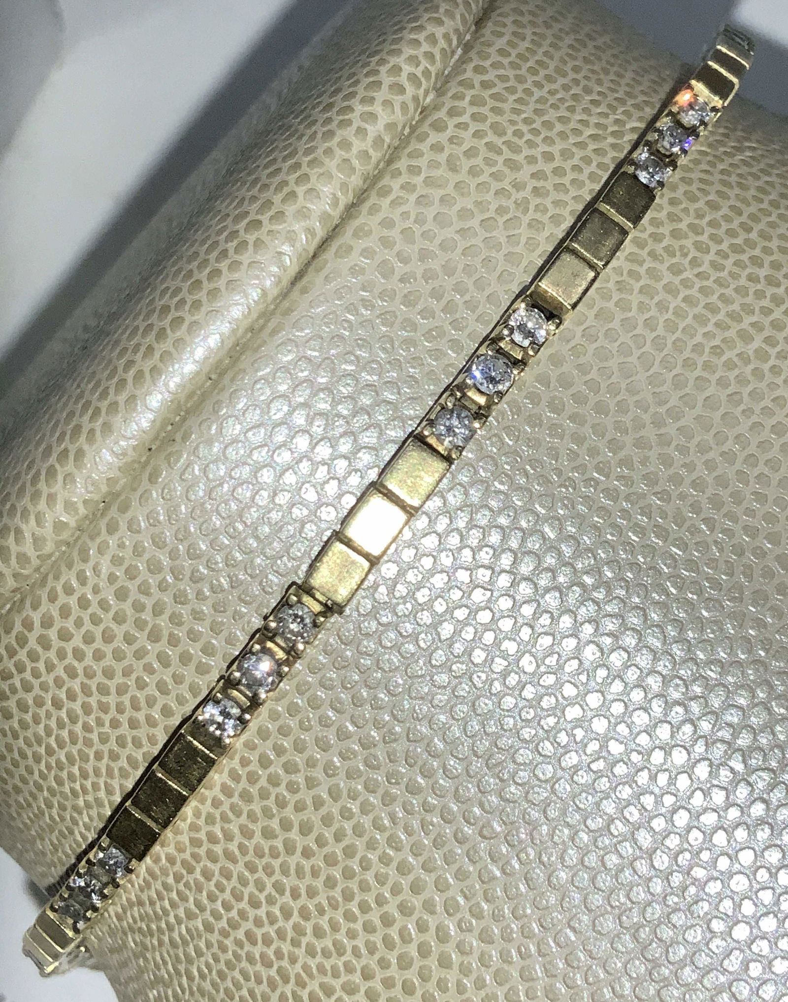 DIAMOND 14K Yellow Gold Bracelet, Signed (1 of 7)