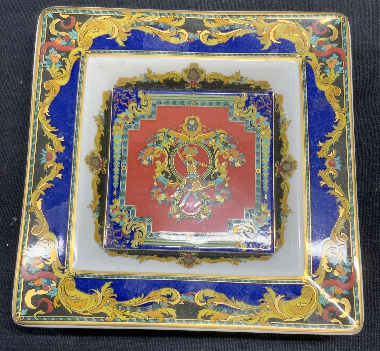 ROSENTHAL VERSACE Le Roi Soleil Porcelain Dish (1 of 6)