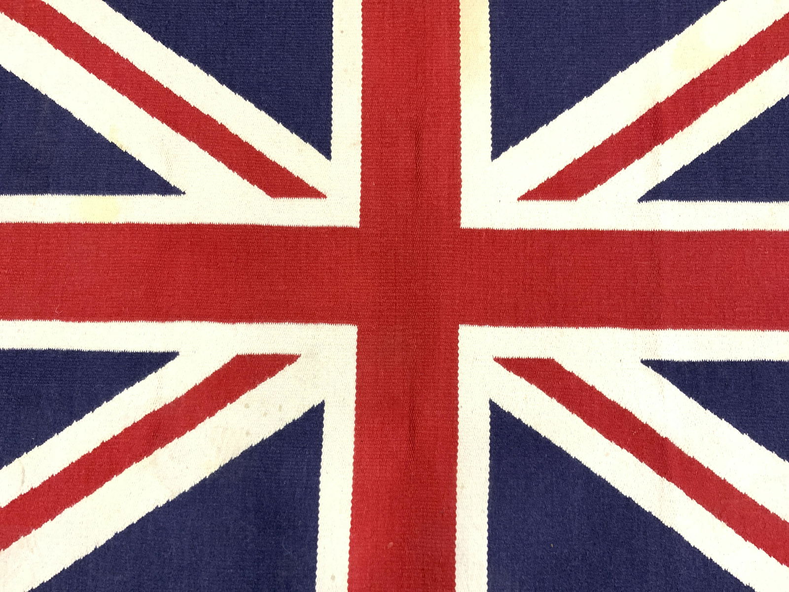 JONATHAN ADLER Union Jack Rug (1 of 10)