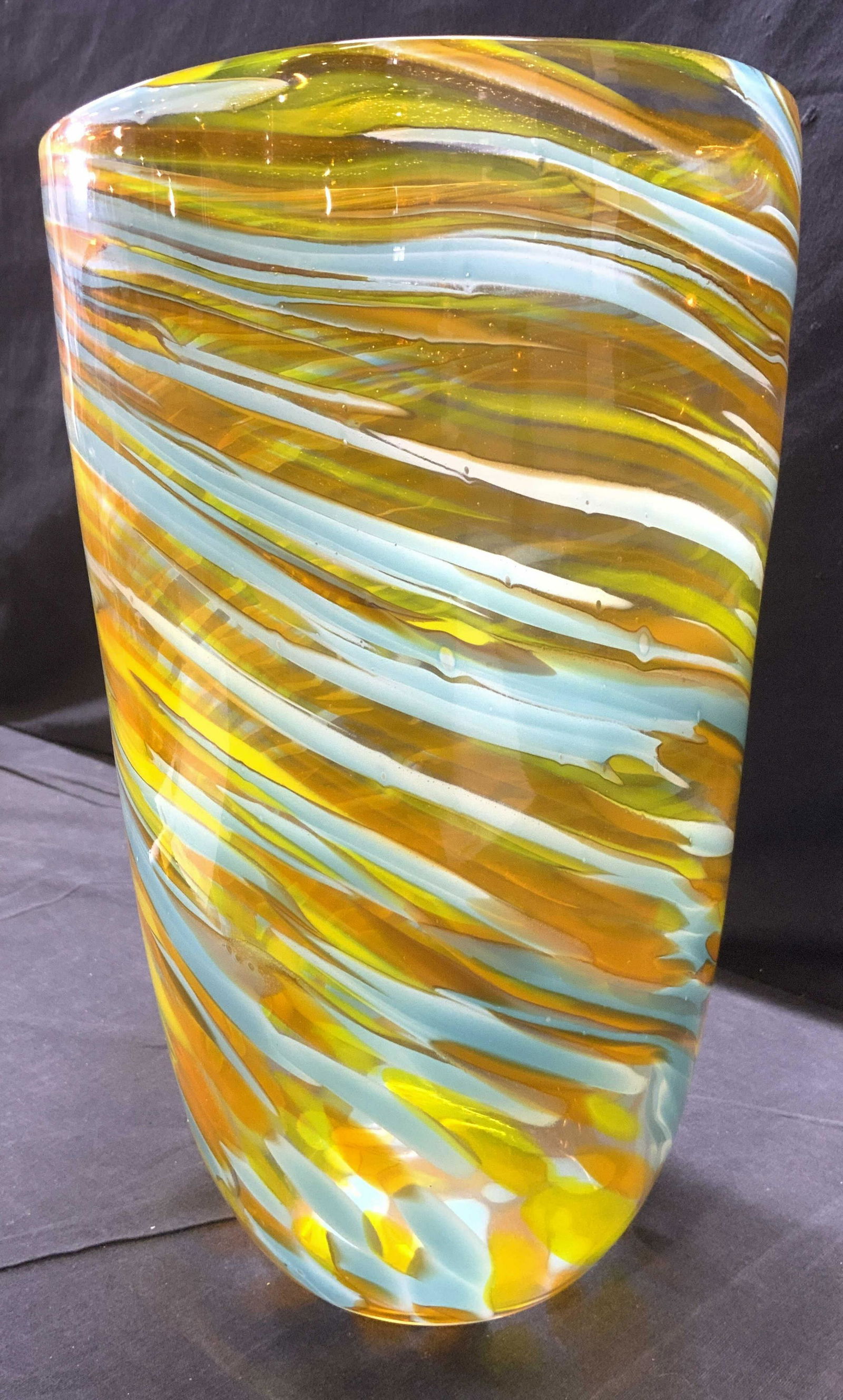 TOZAI Handmade Art Glass Multicolored Vase (1 of 8)