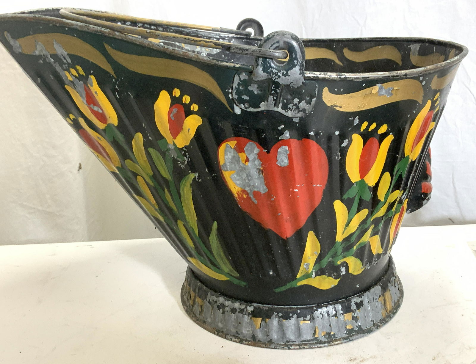 HandPainted Antique Folk Art Toleware Coal Scuttle (1 of 7)