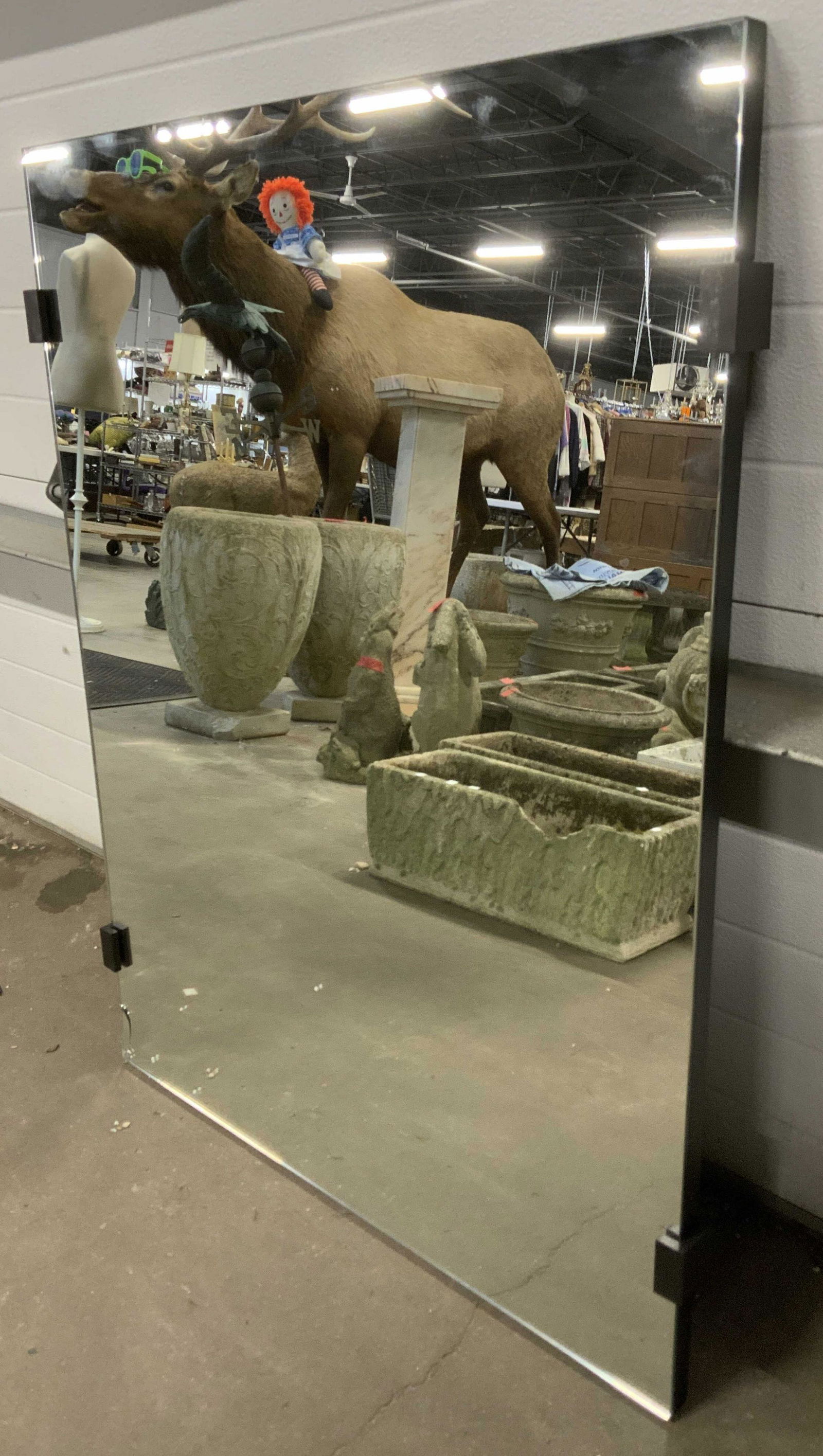 MIRROR IMAGE HOME Wall Mirror (1 of 8)