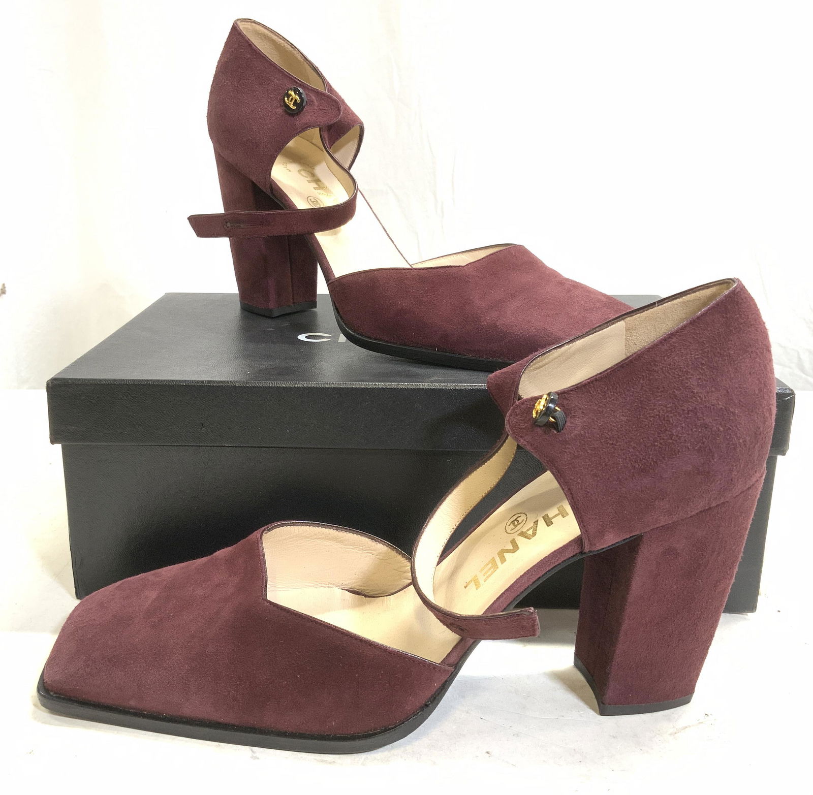 CHANEL Pr Slingback Classic Heels Size 39.5 (1 of 10)