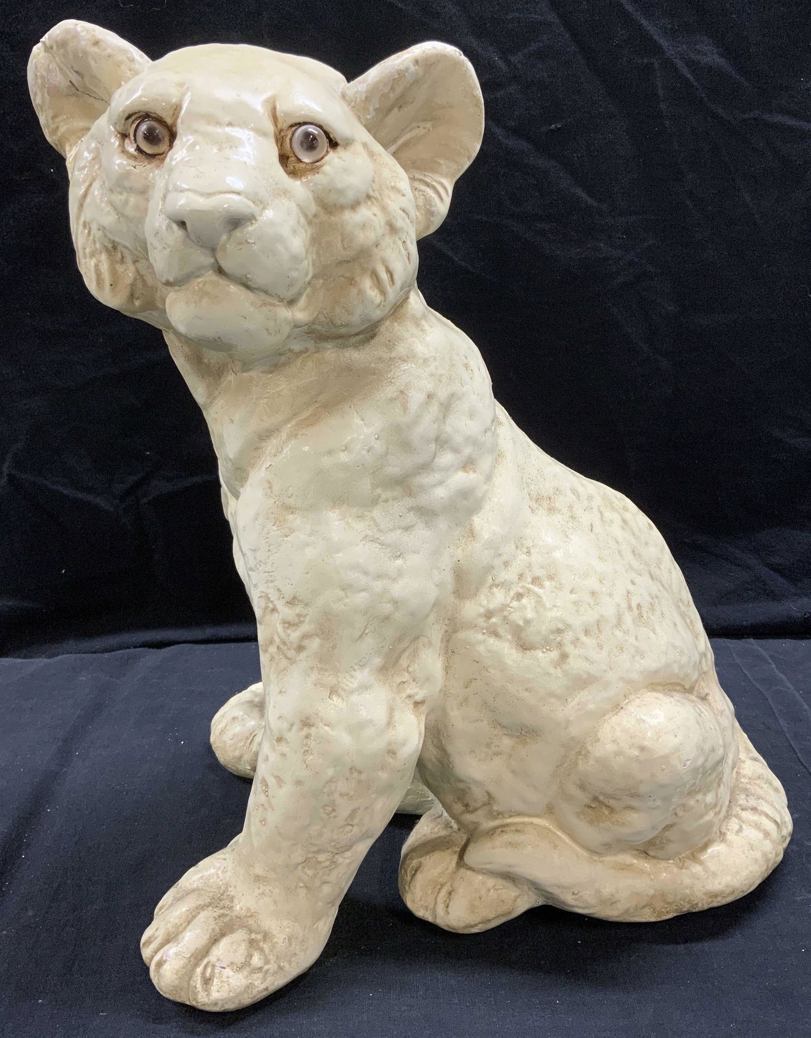 Ceramic Lion Figural (1 of 7)