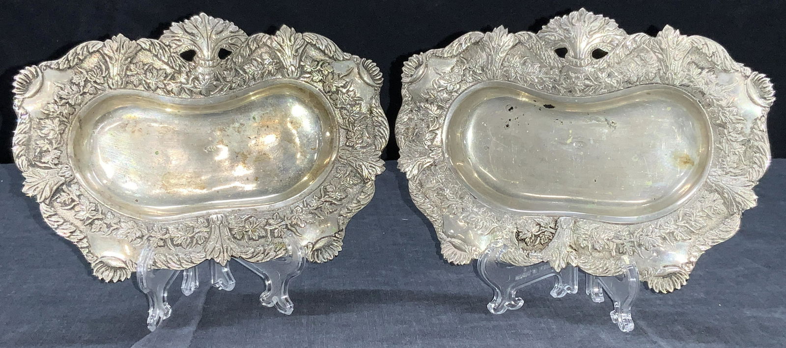Pair Vintage 800 Silver Ornate Trinket Dishes (1 of 8)
