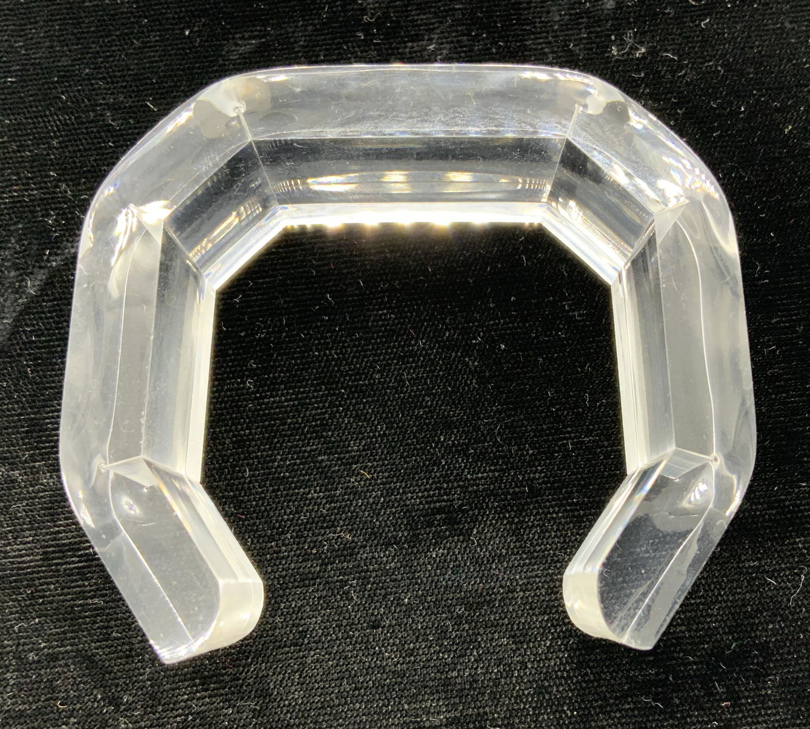 Mid Century Chunky Lucite Cuff Bracelet w Pouch (1 of 7)