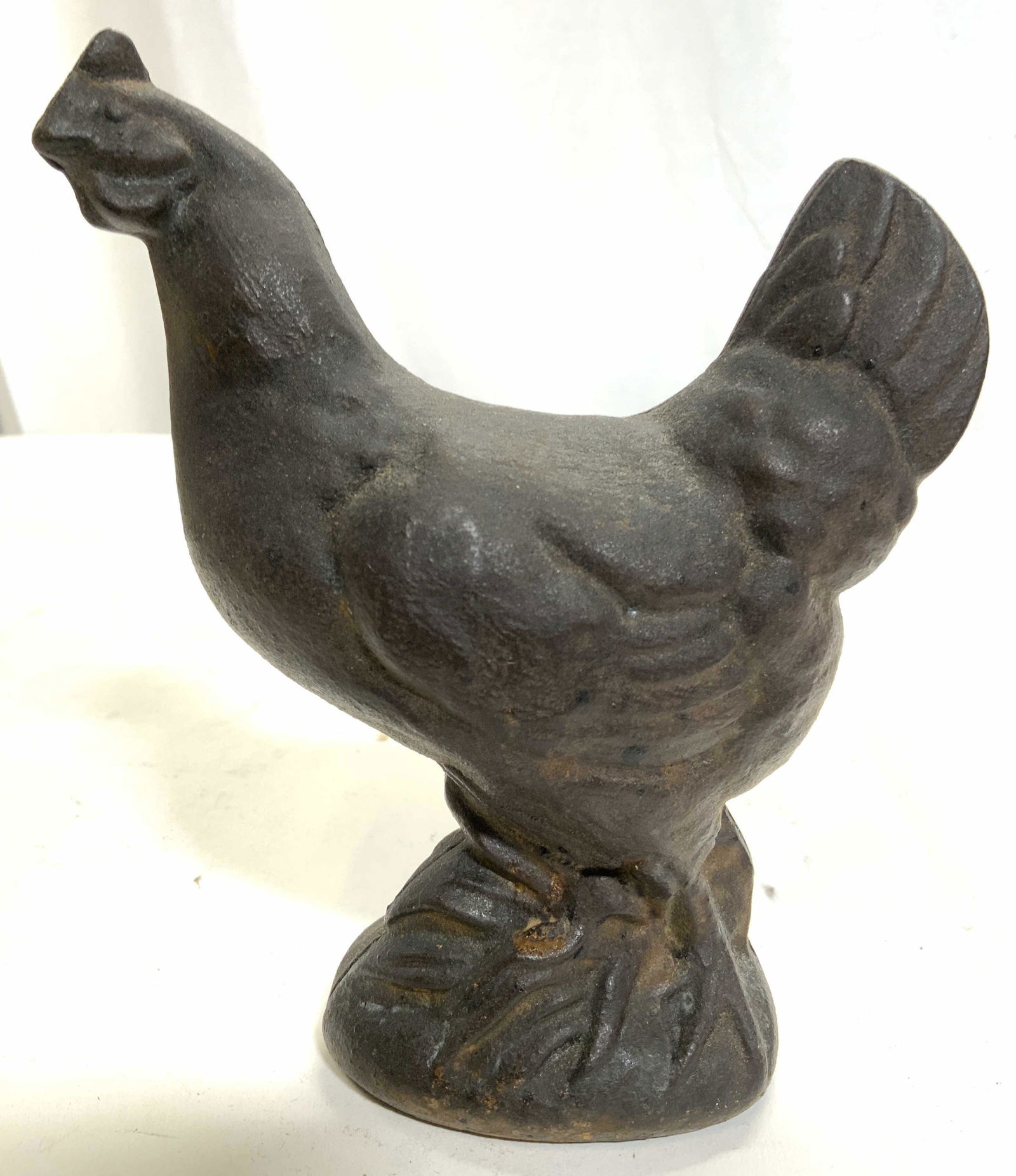 Antique Iron Rooster Coin Bank (1 of 10)