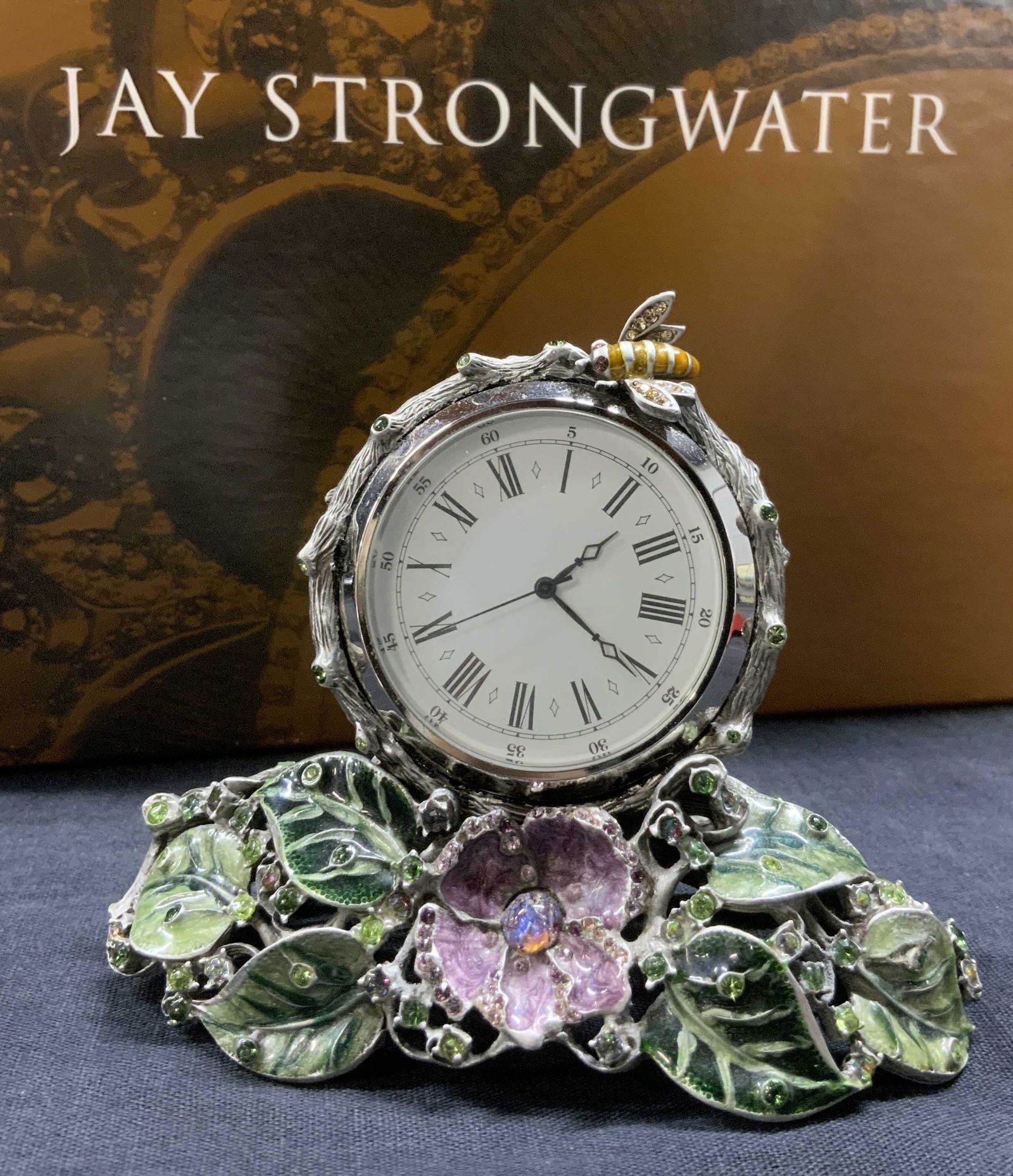 JAY STRONGWATER Bejoux Mayfair Leaf & Bee Clock (1 of 12)