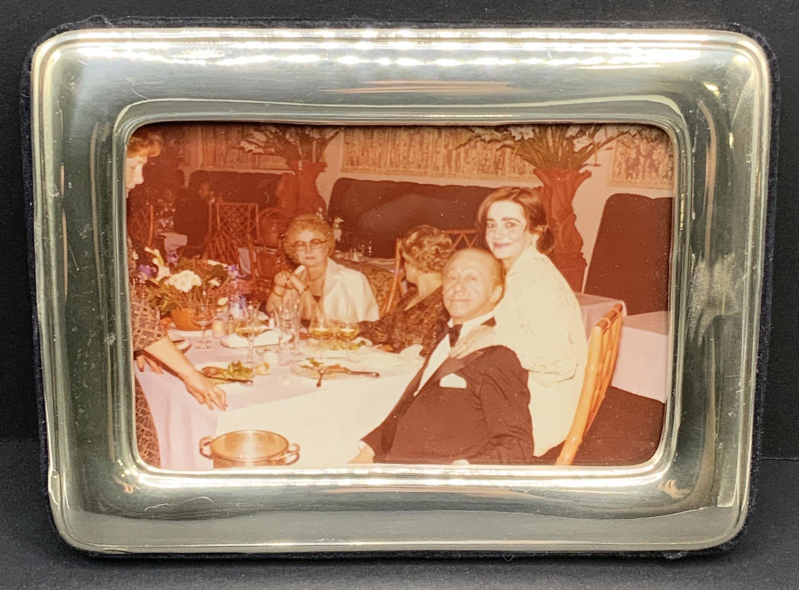 Vintage STERLING SILVER Picture Frame (1 of 12)