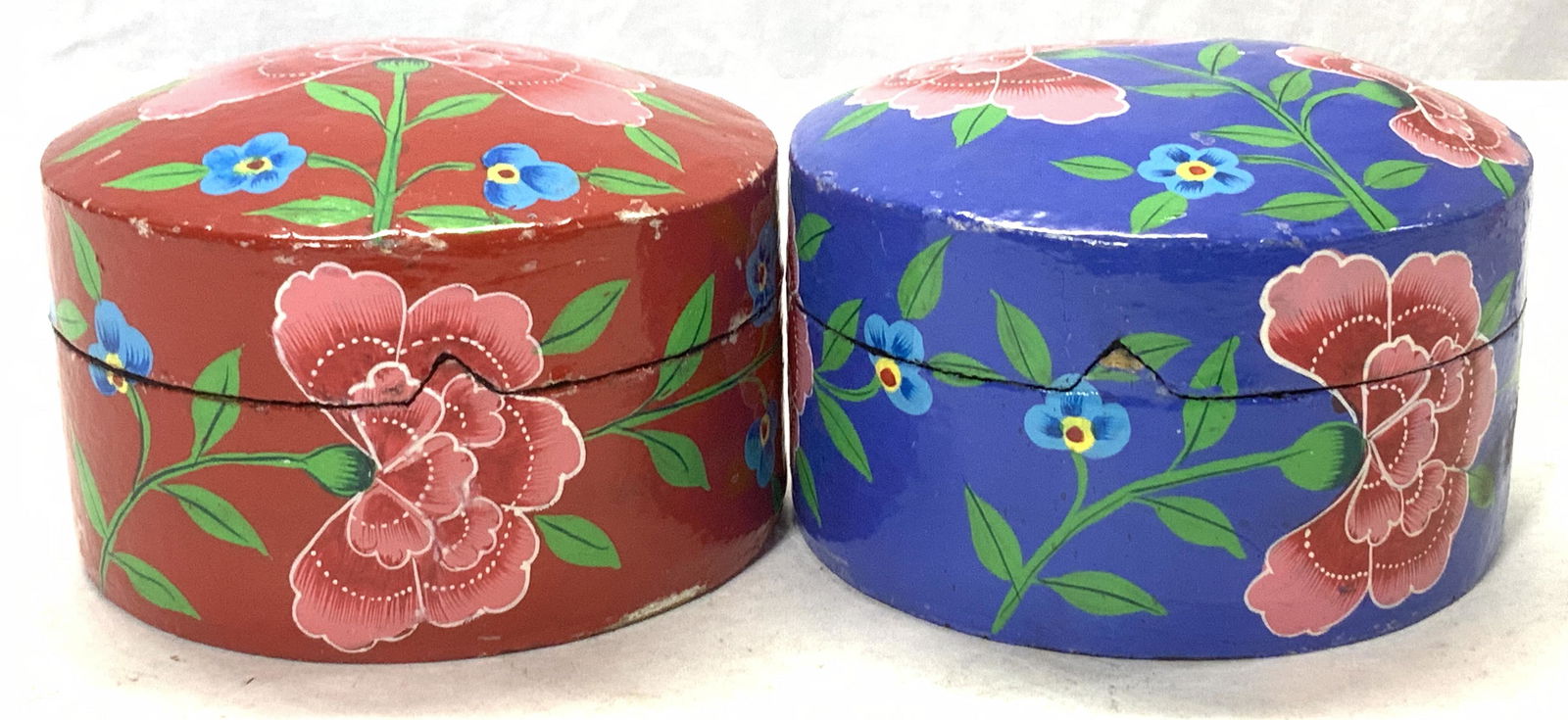 2 Floral Lacquered Round Boxes, India (1 of 8)