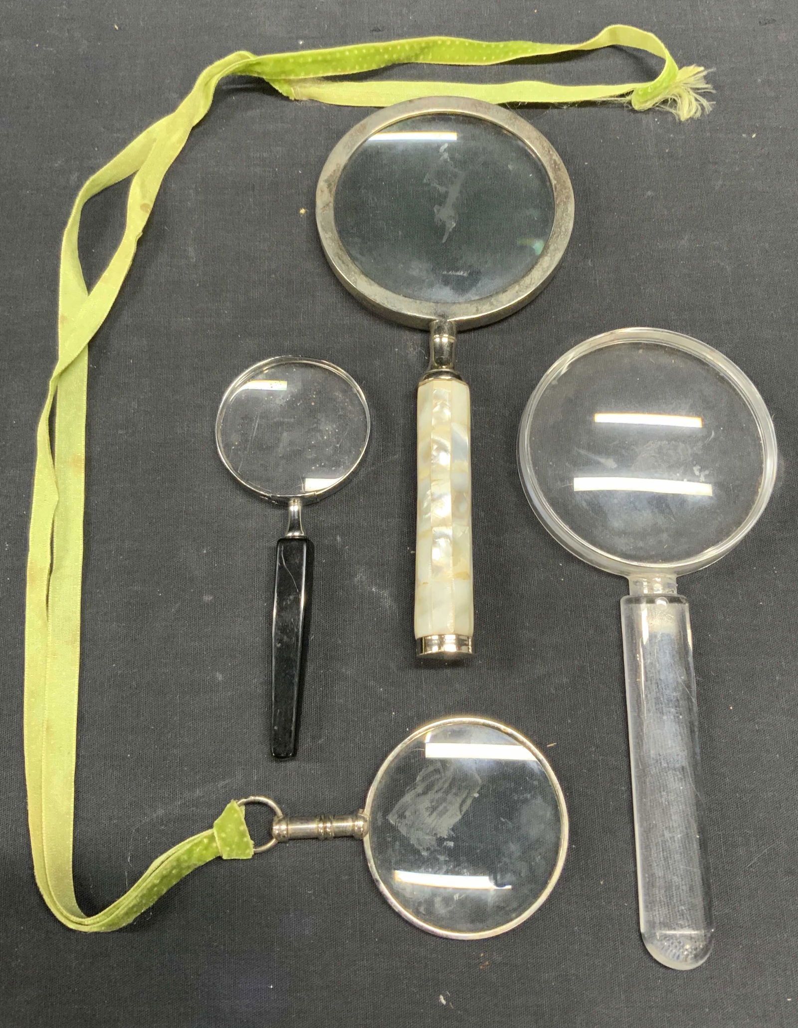 Lot 4 Magnifying Glasses (1 of 4)
