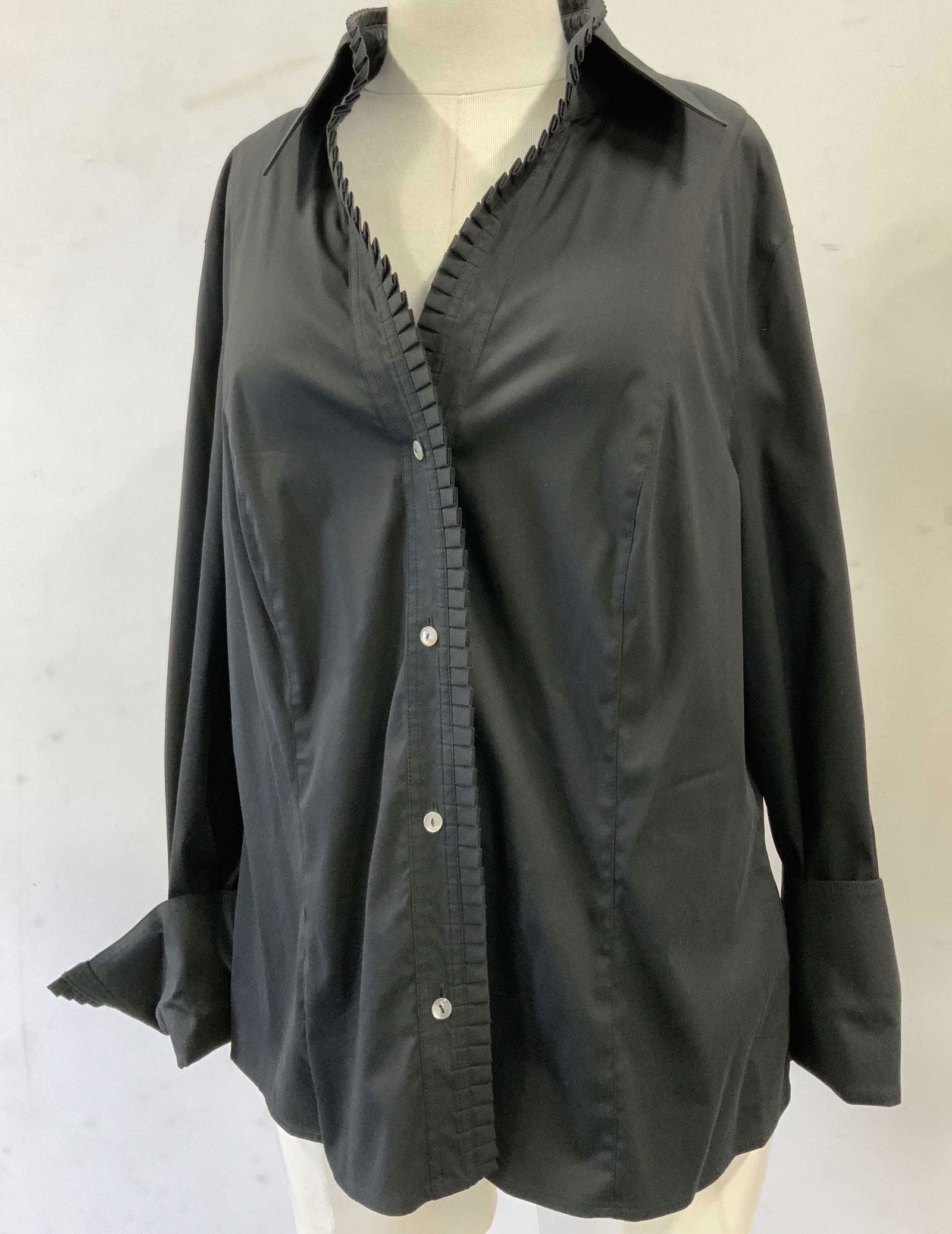 ESCADA Vintage Pleaded Black Blouse (1 of 11)