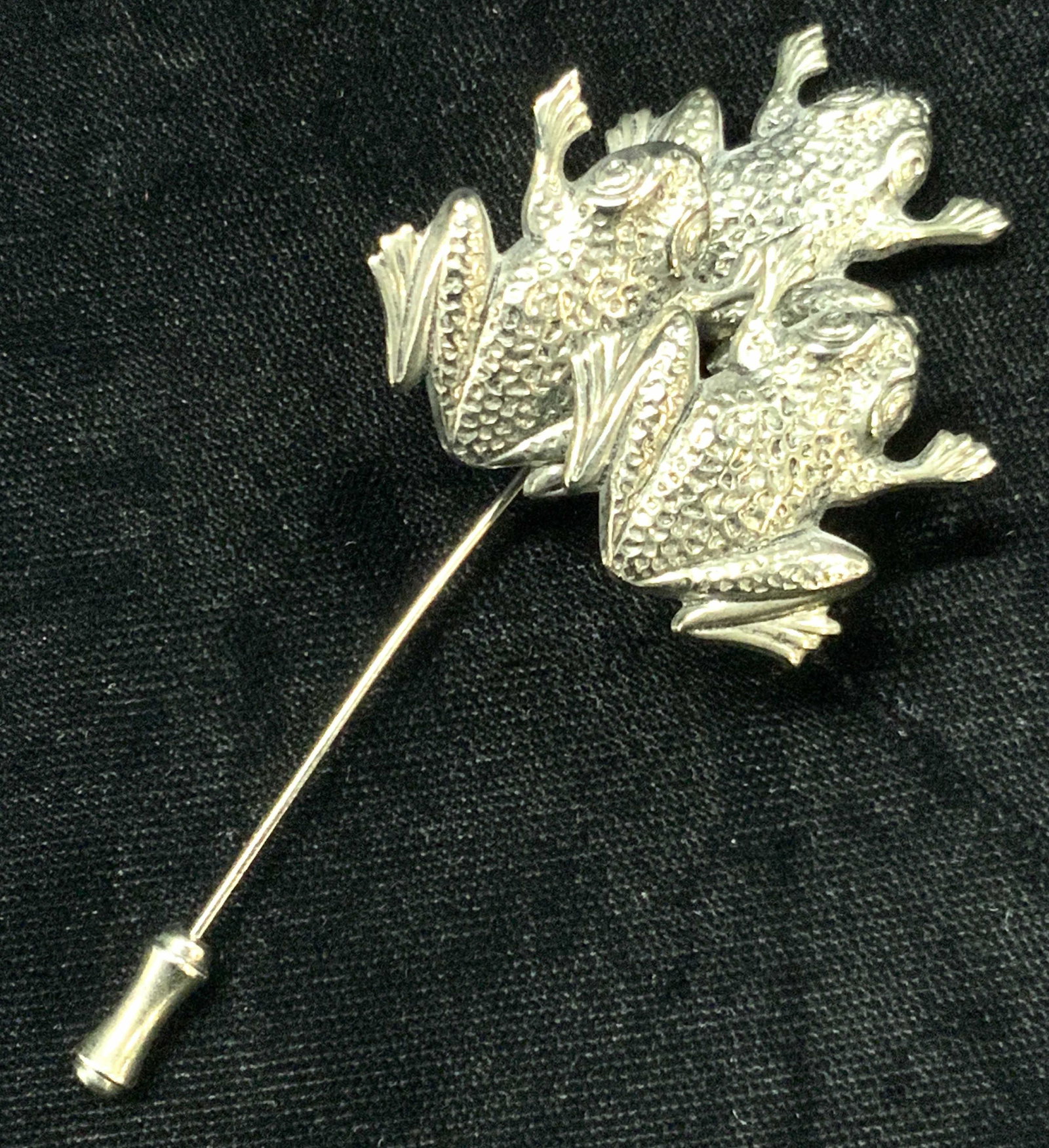 Vintage Triple Frog Metal Hat Pin: Vintage hat pin made of white metal, end of pin has three frogs, two floating above the other to create depth. Approximately 3.5 inches long. High detail to frogs. Vintage hat pin, hat pin, brooch, fr