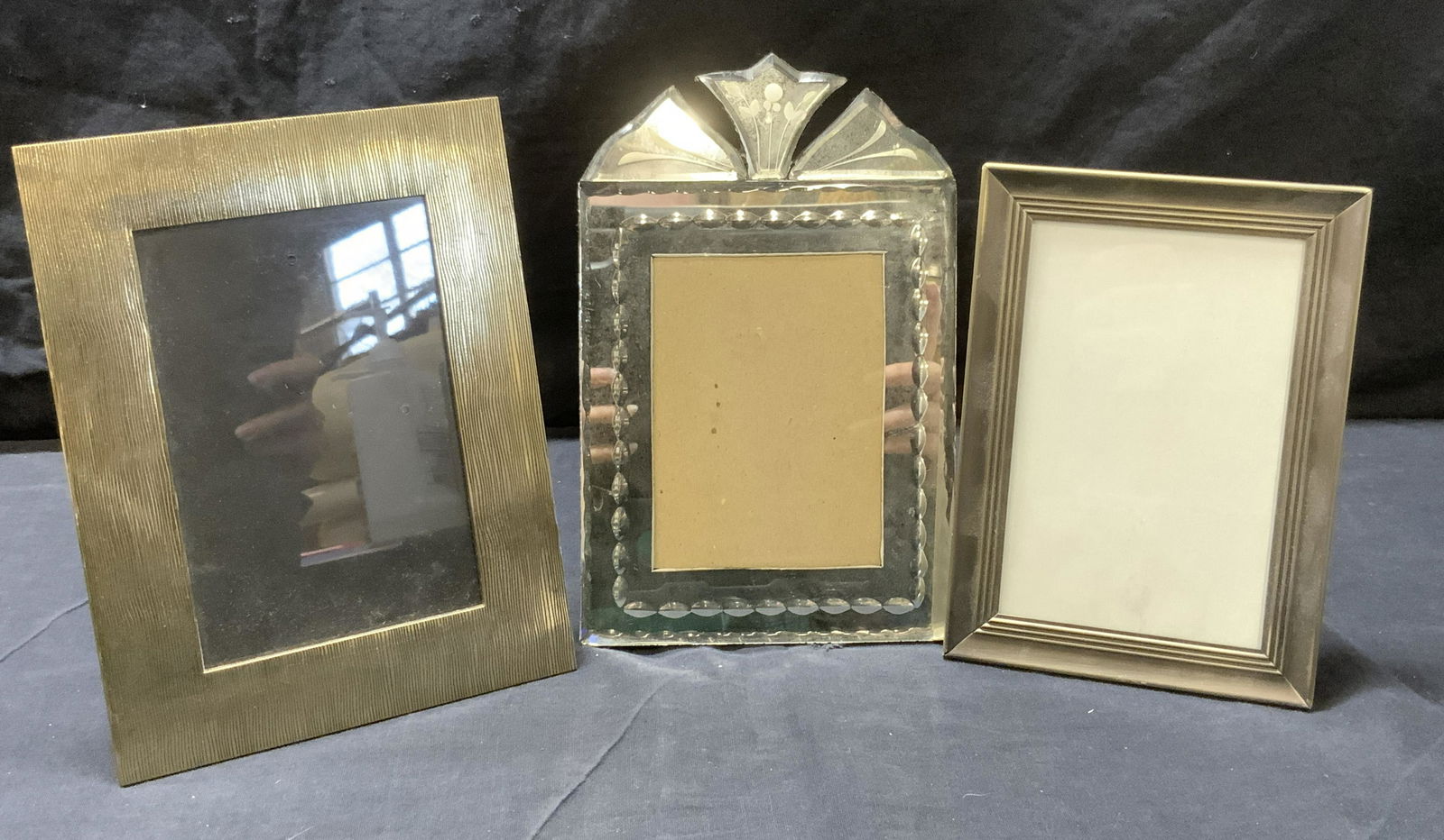 Lot of 3 Vintage & Retro Picture Frames (1 of 5)