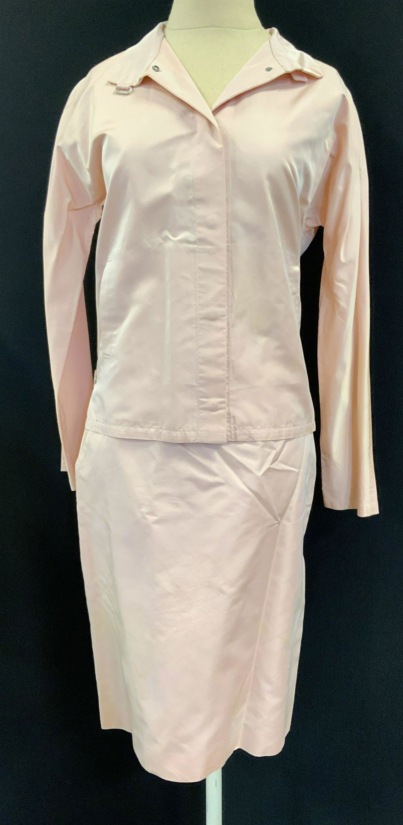 CALVIN KLEIN Pastel Pink Jacket & Skirt Suit (1 of 12)