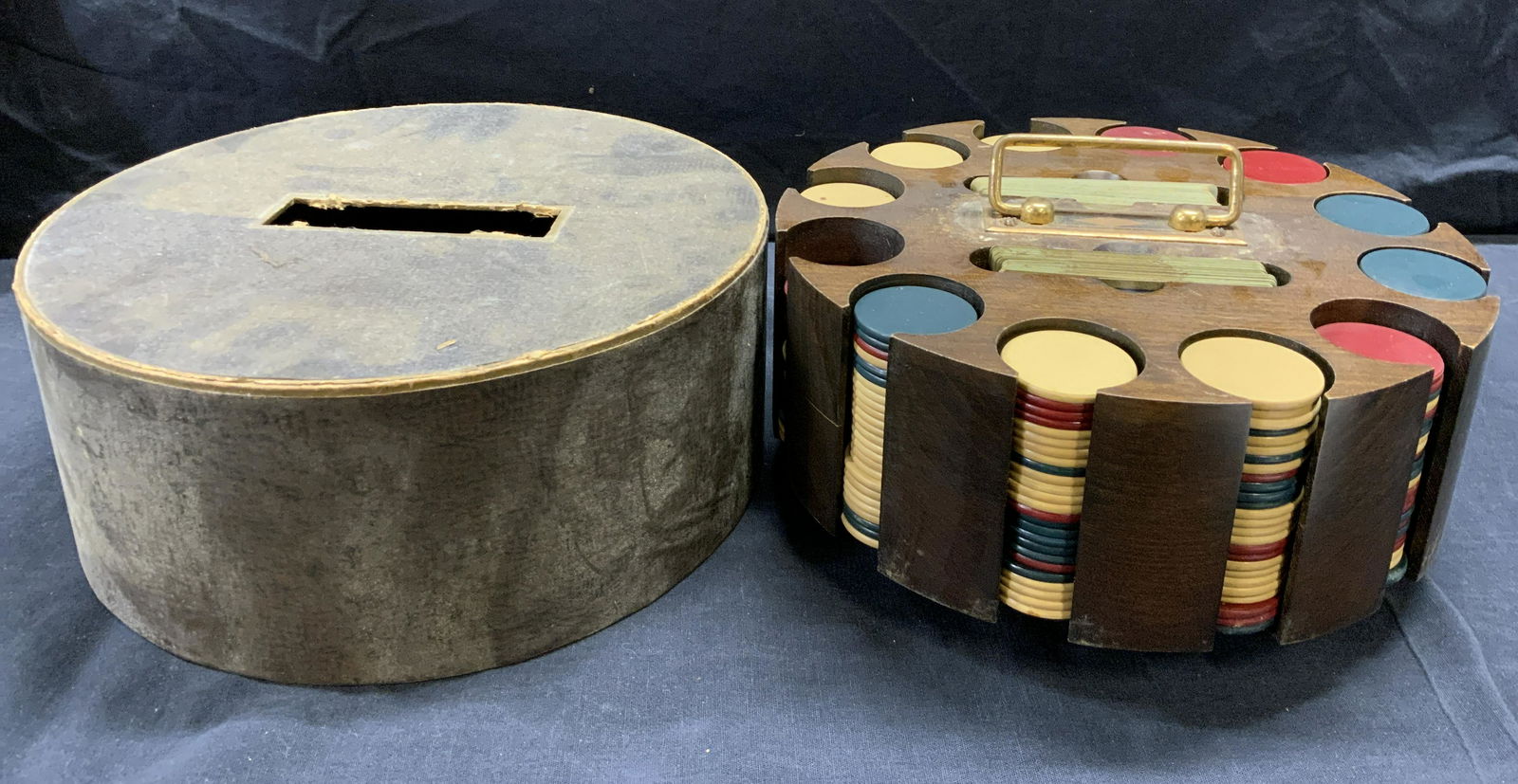 Vintage Revolving Poker Chip Rack (1 of 6)