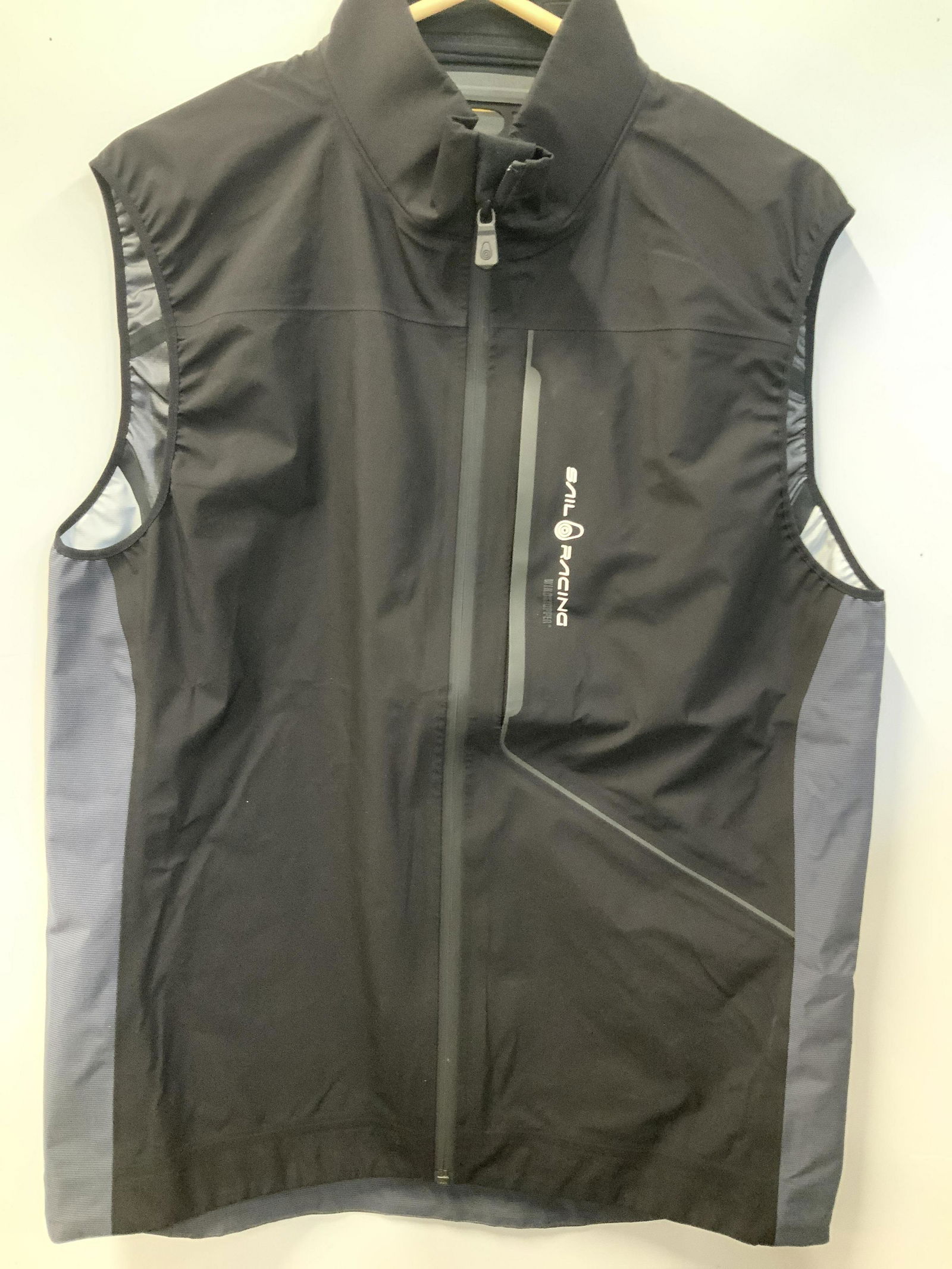 Sail Racing Windstopper Outdoor Vest, Sweden (1 of 7)