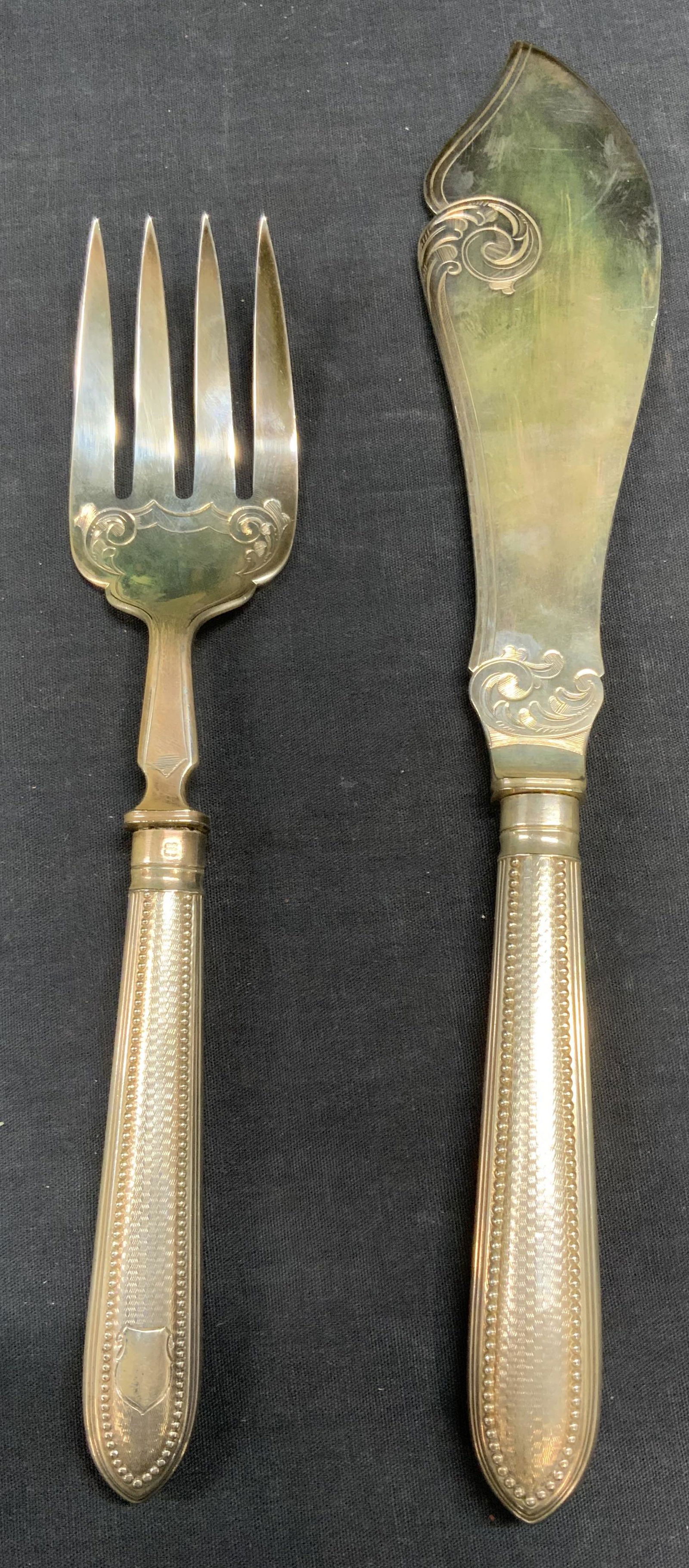 Antique Style Silver Plated Fish Servers (1 of 15)
