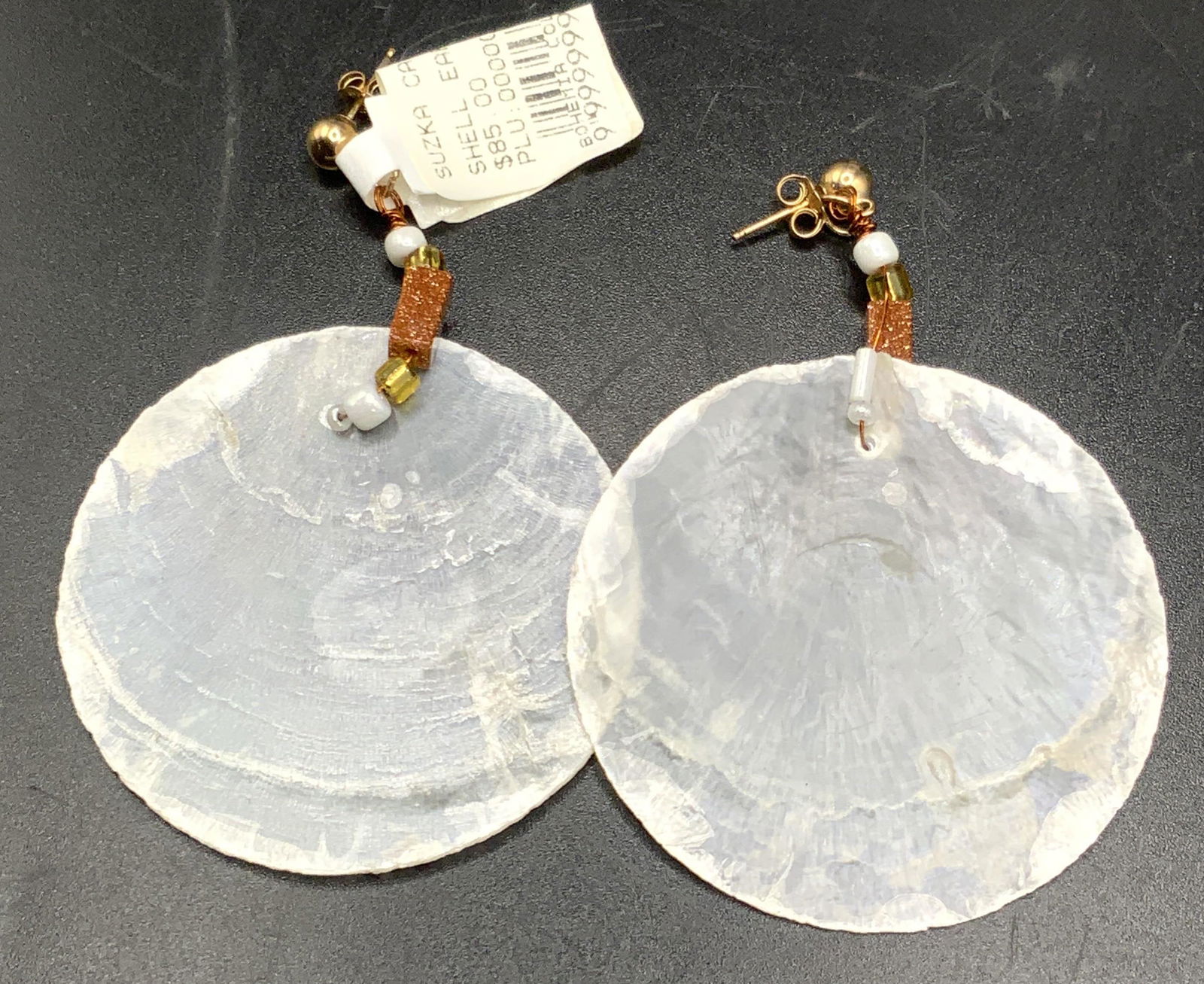 SUZKA CAPIZ NWT Shell Statement Earrings, Jewelry (1 of 9)